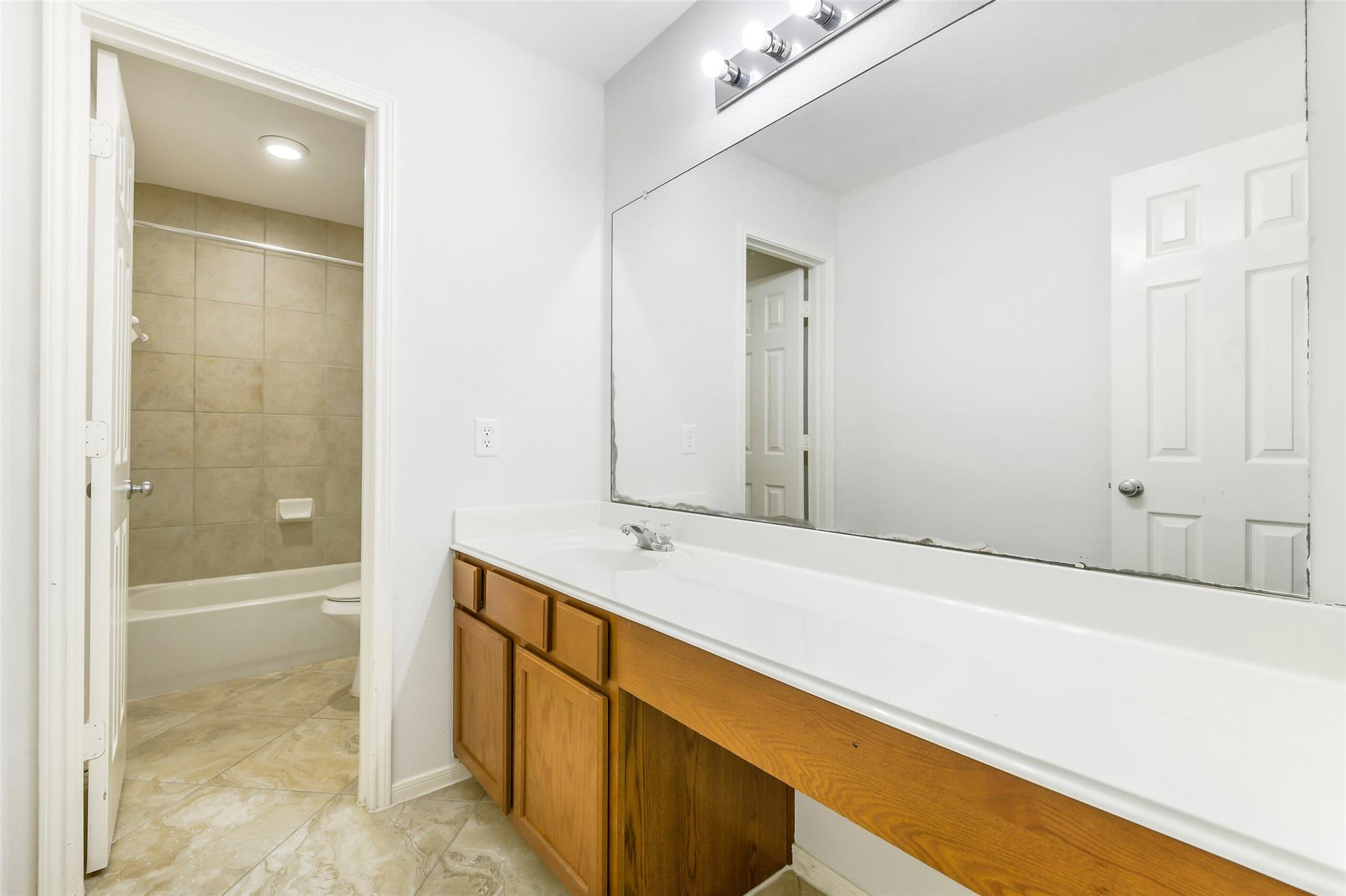 20614 Sycamore Crest Lane