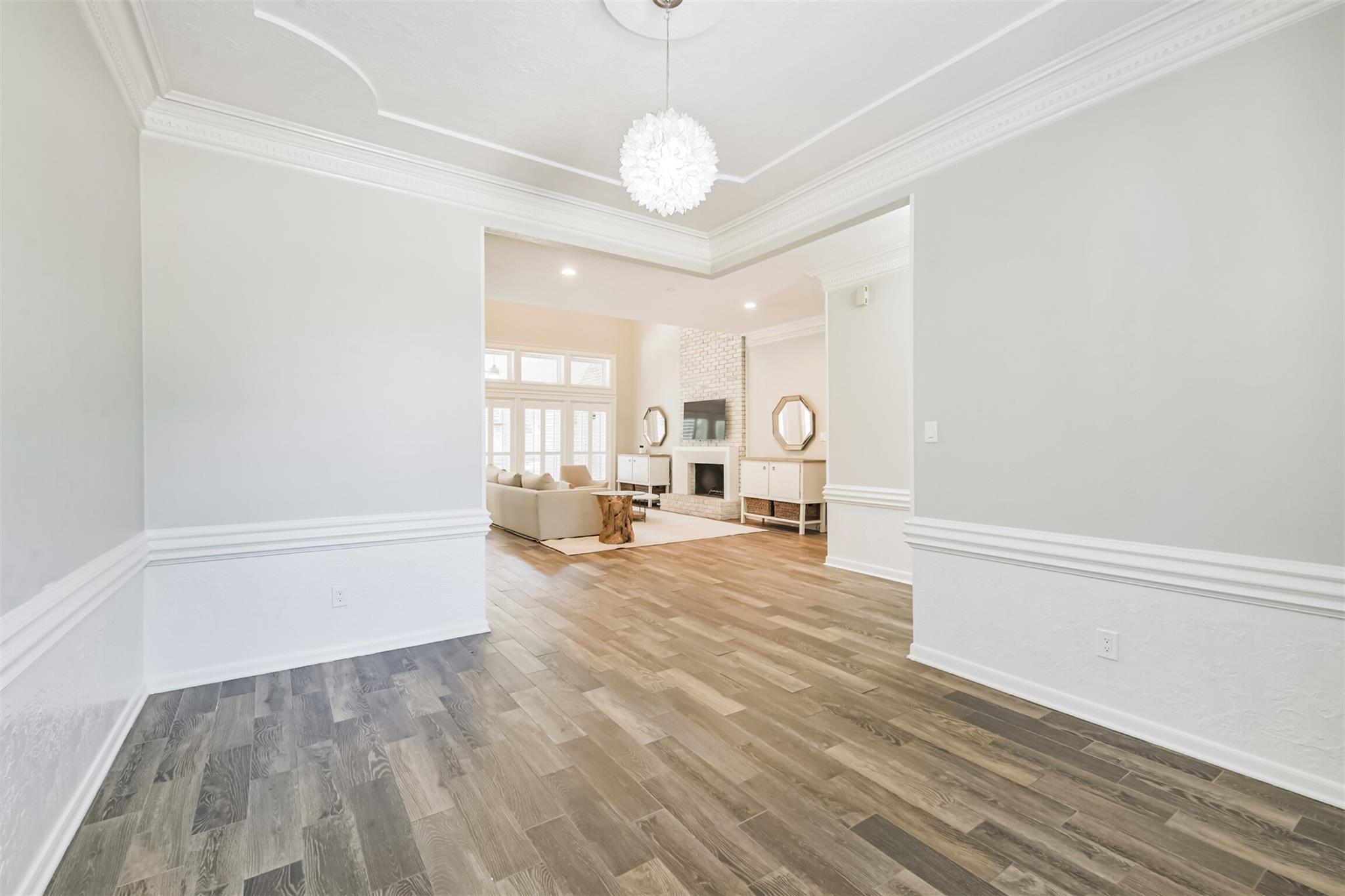 27 Hornsilver Place