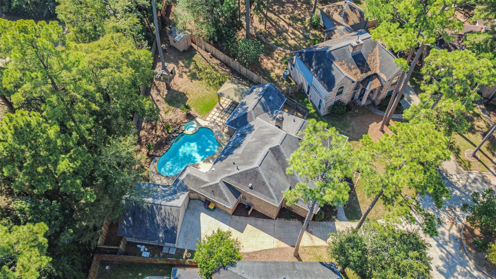 27 Hornsilver Place