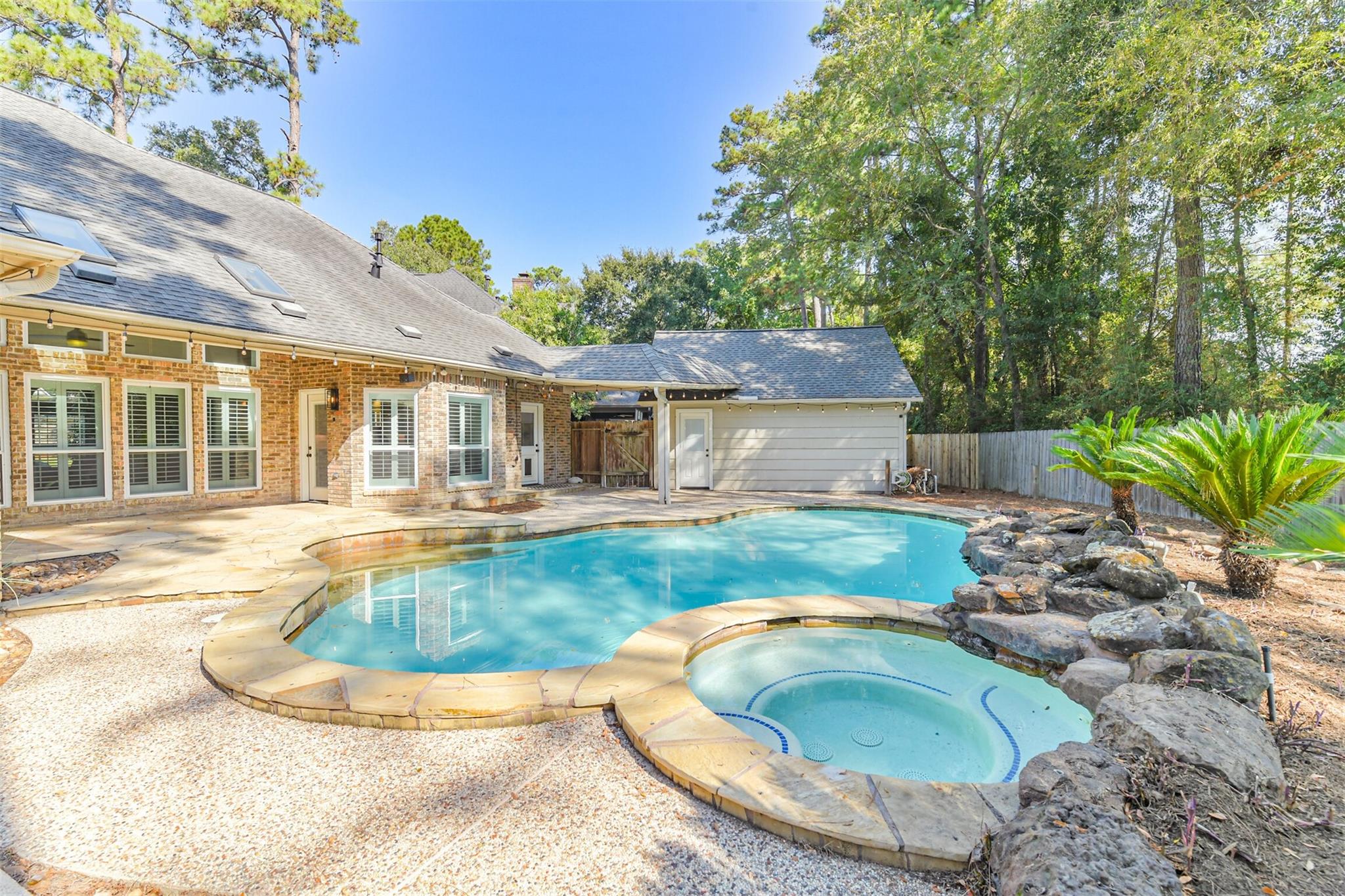 27 Hornsilver Place