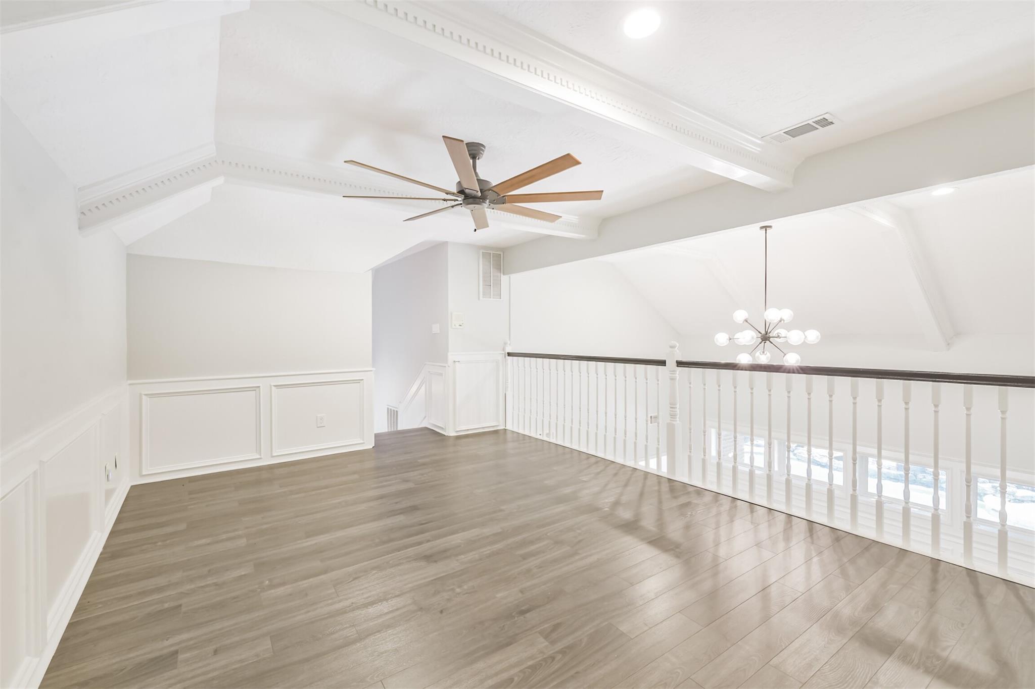 27 Hornsilver Place