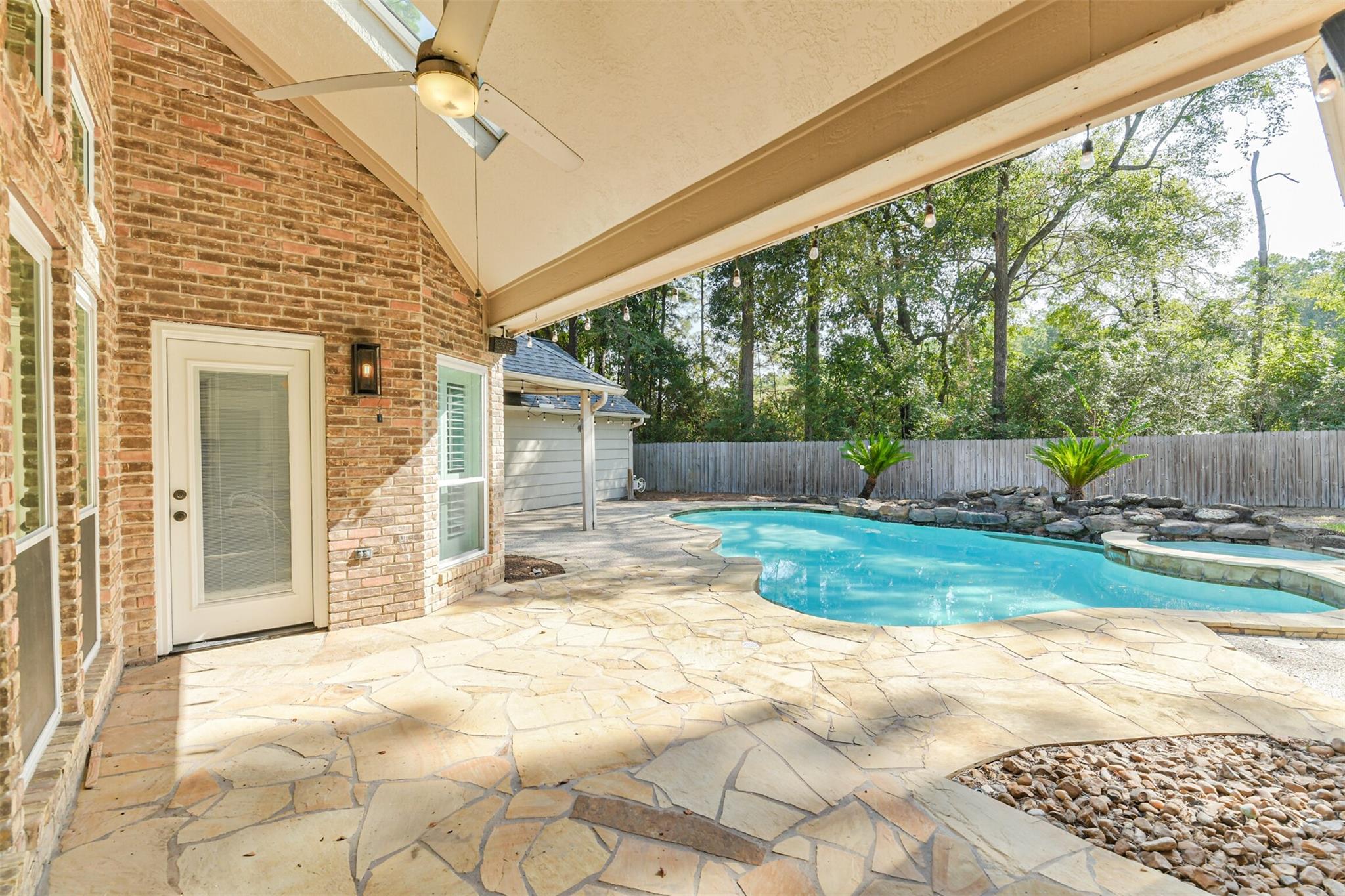 27 Hornsilver Place