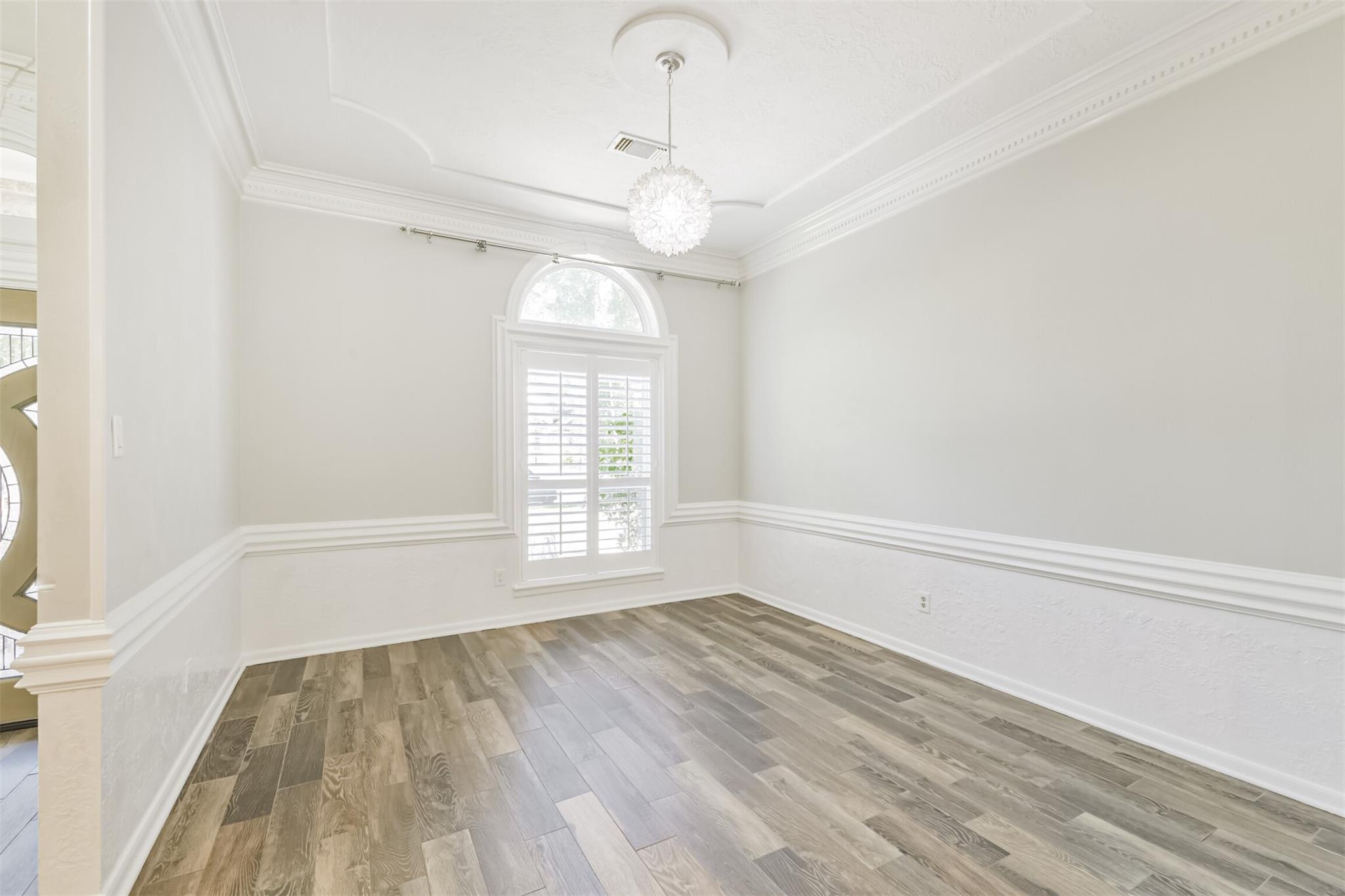 27 Hornsilver Place