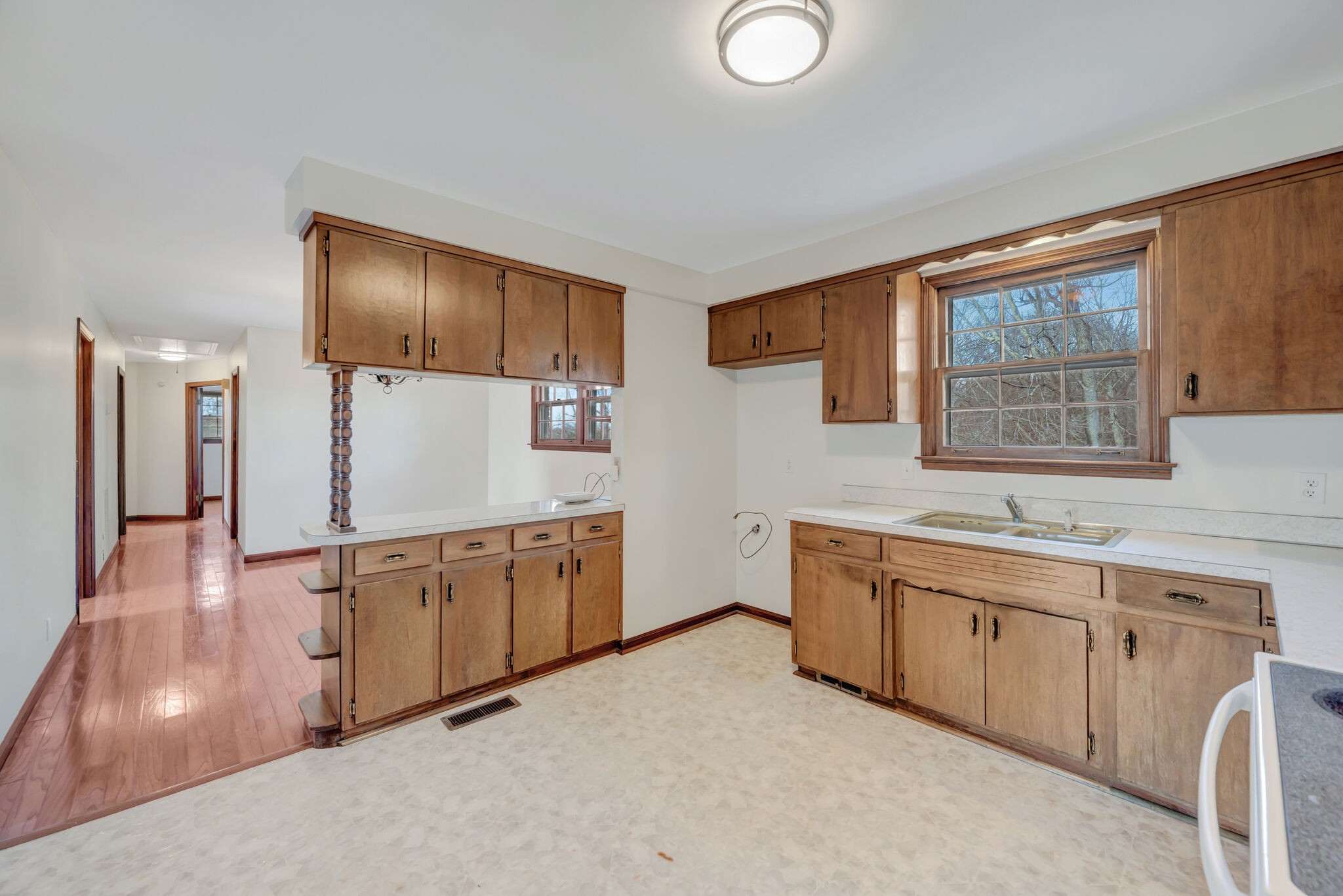 7625 Gerald Dr
