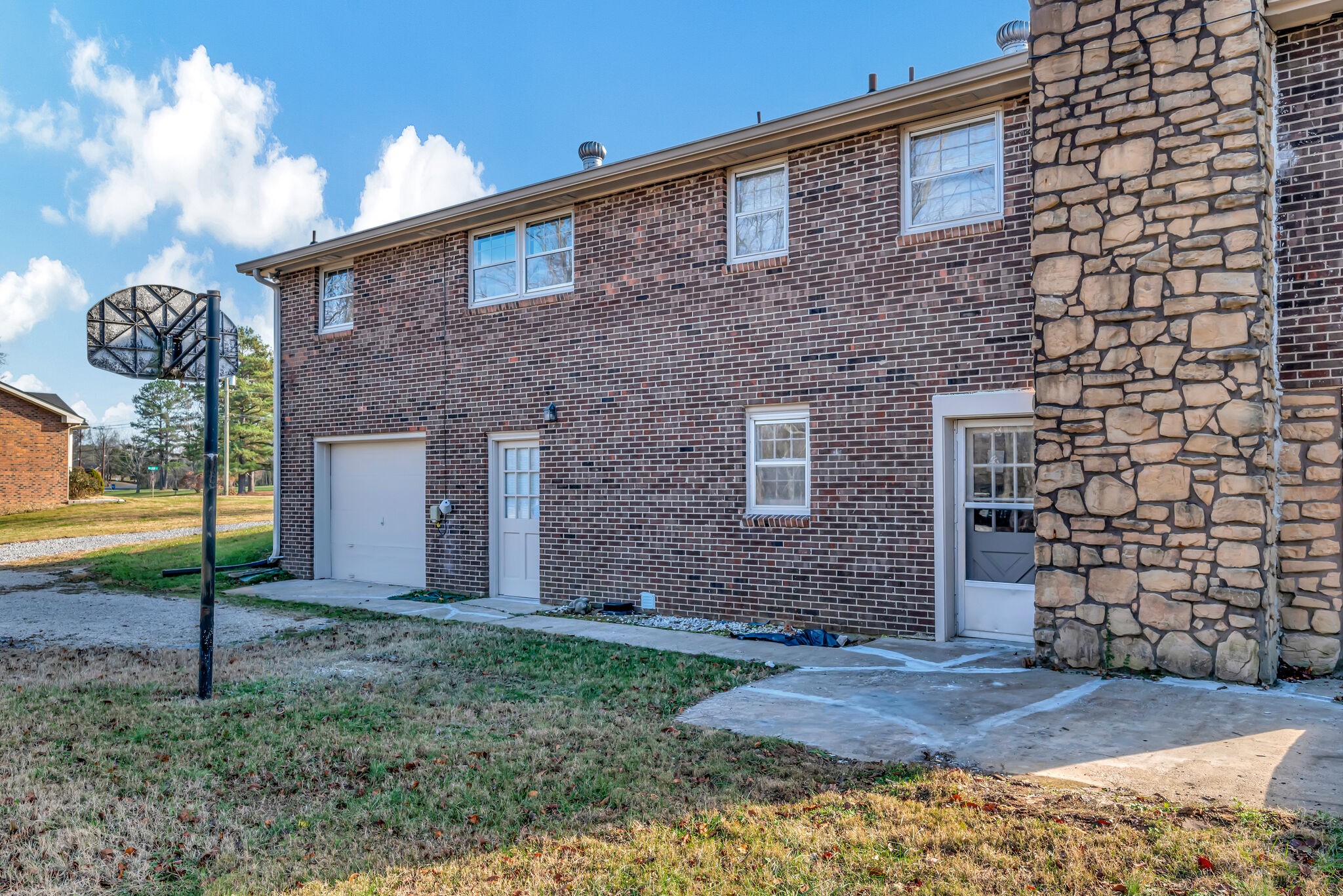7625 Gerald Dr