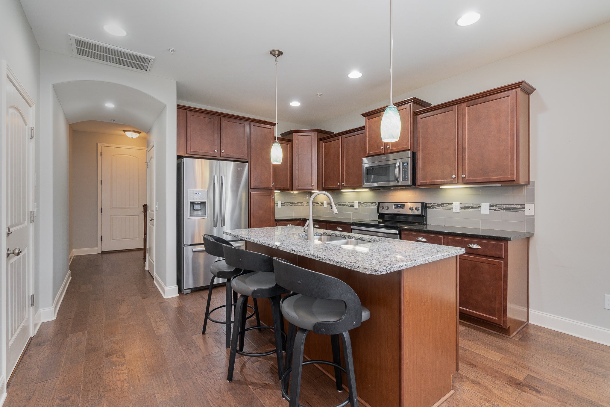 140 Ambassador Private Cir