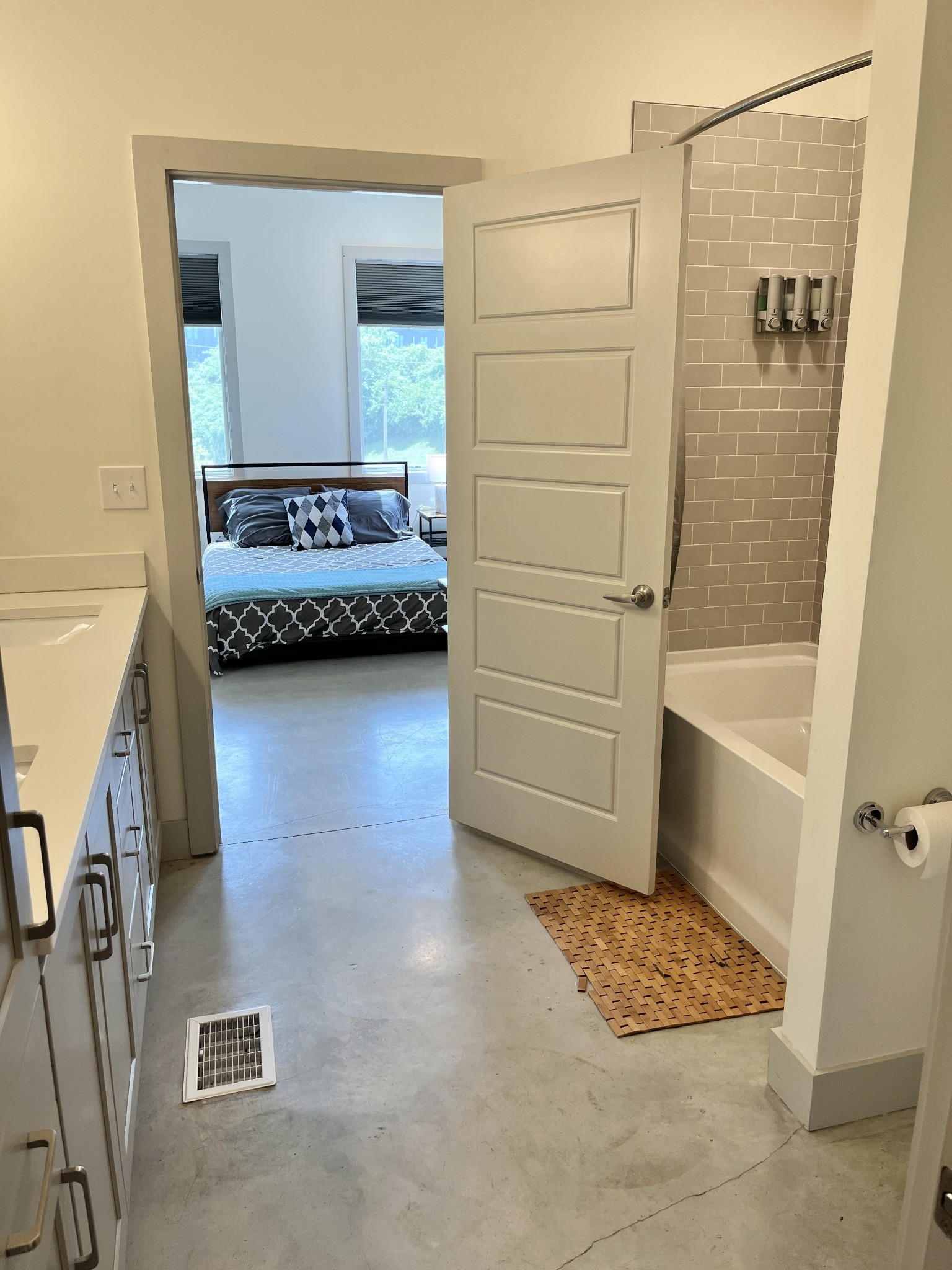 374 Herron Dr Unit: 10