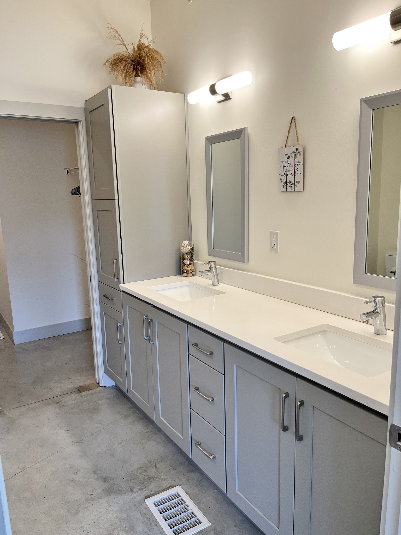 374 Herron Dr Unit: 10