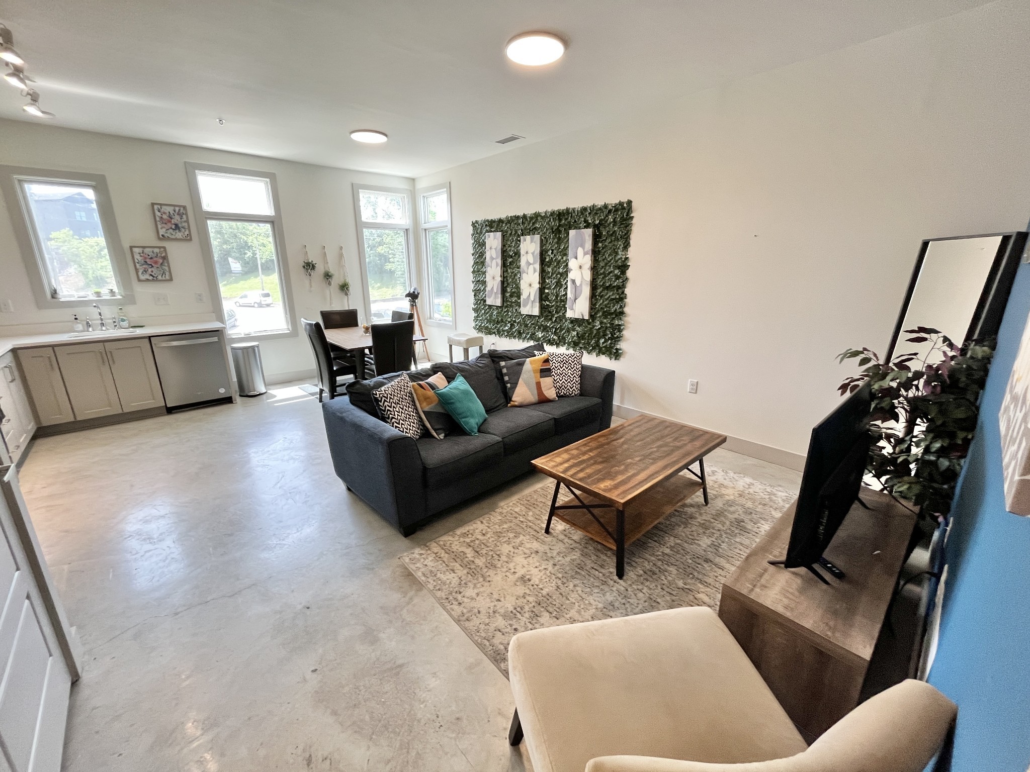 374 Herron Dr Unit: 10