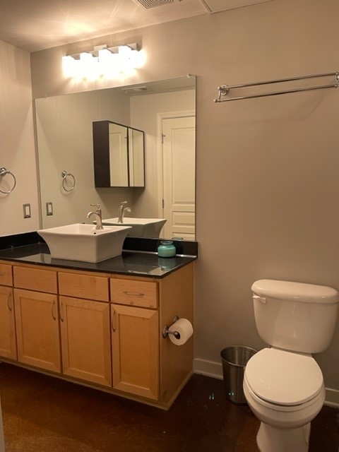 3000 Vanderbilt Pl Unit: 124