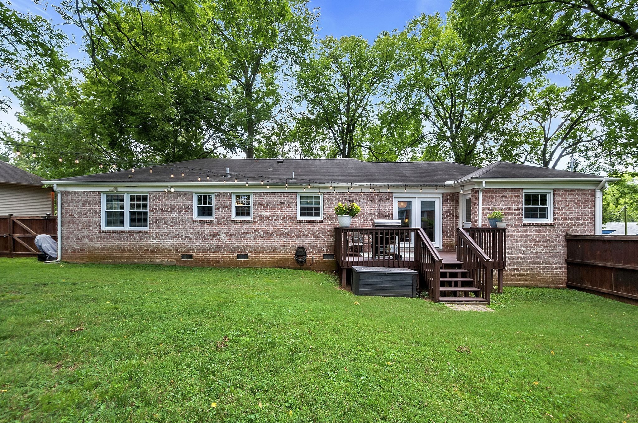 1220 Davidson Rd