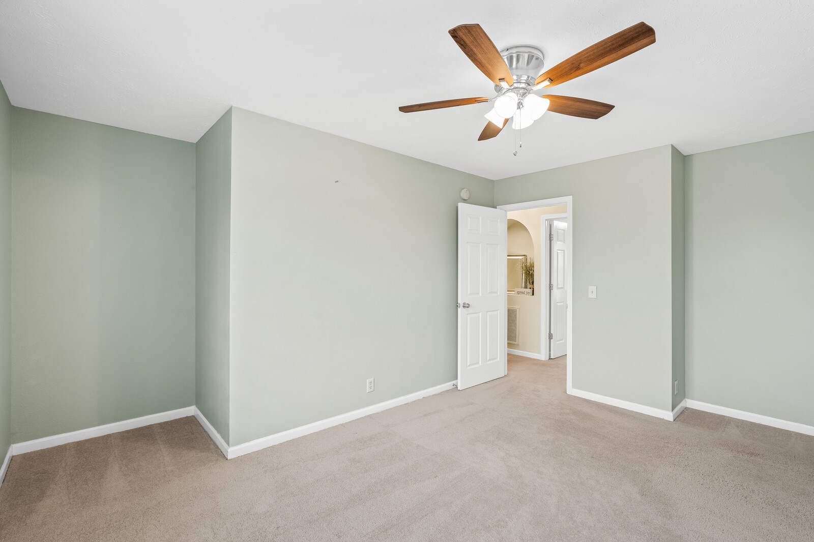 219 Buck Run Dr