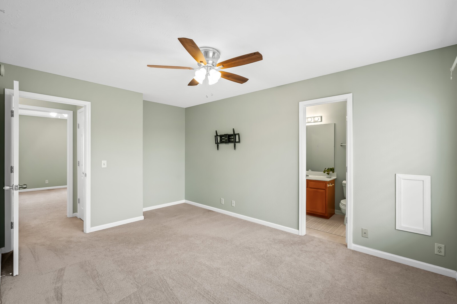 219 Buck Run Dr
