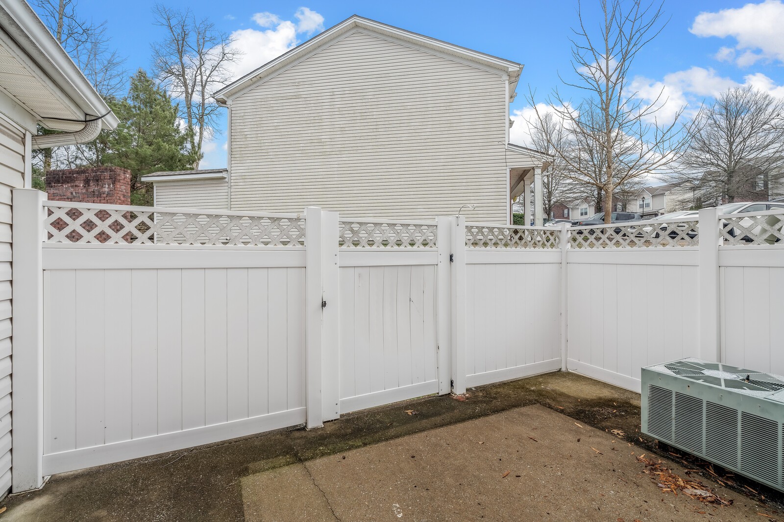 219 Buck Run Dr