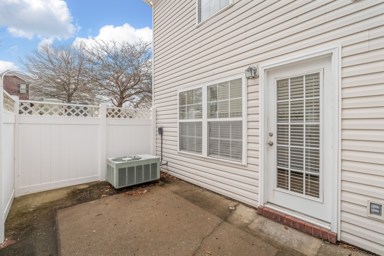 219 Buck Run Dr