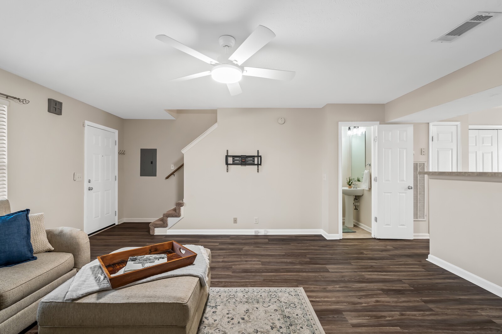 219 Buck Run Dr