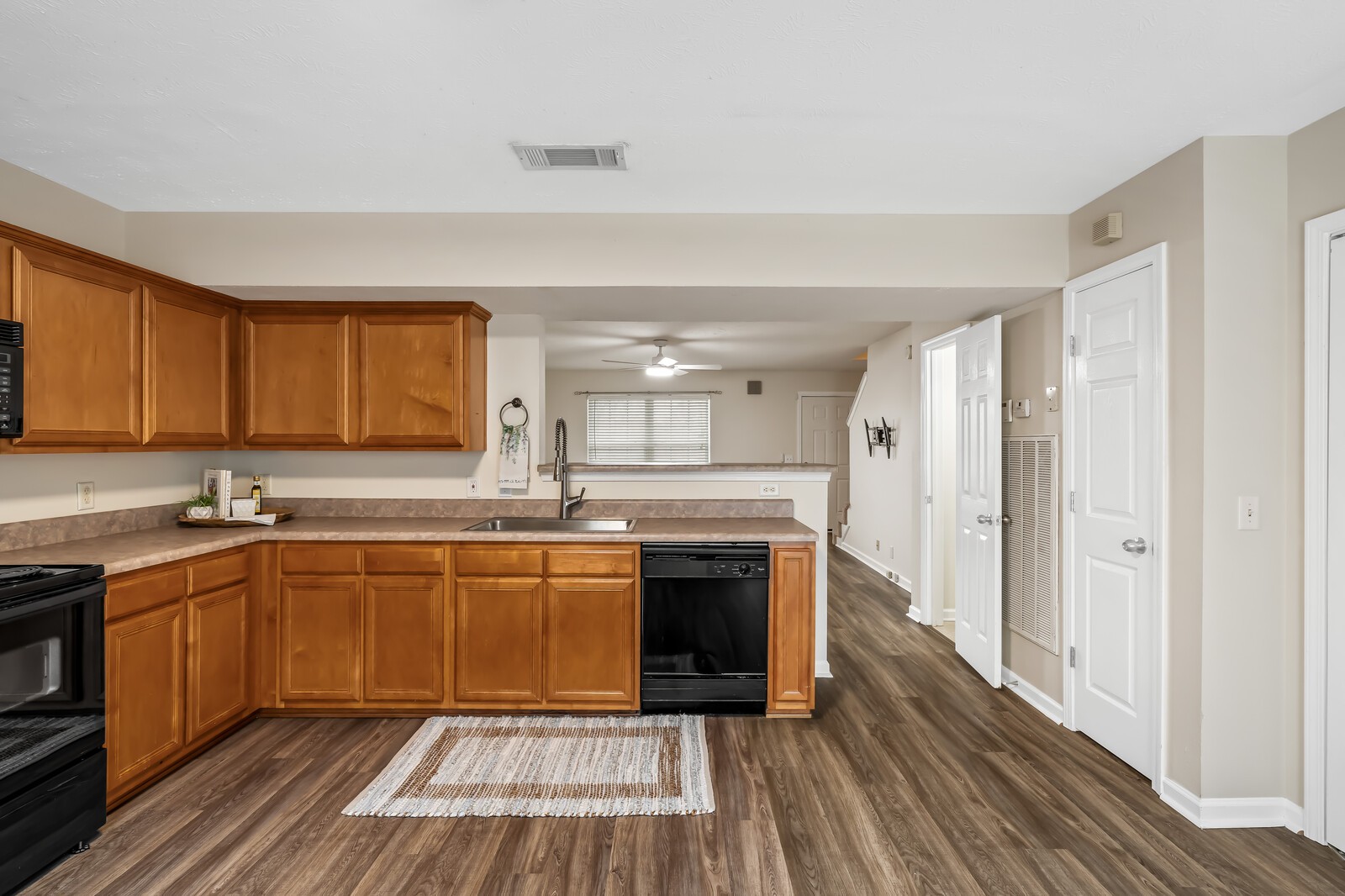 219 Buck Run Dr