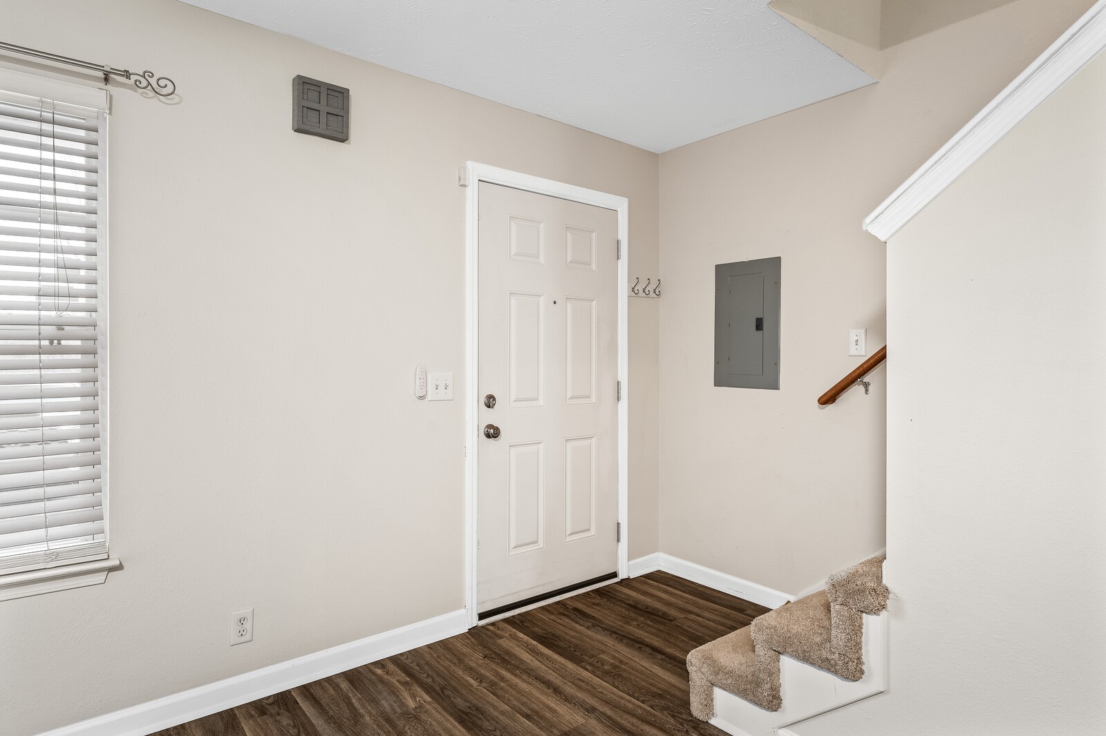 219 Buck Run Dr