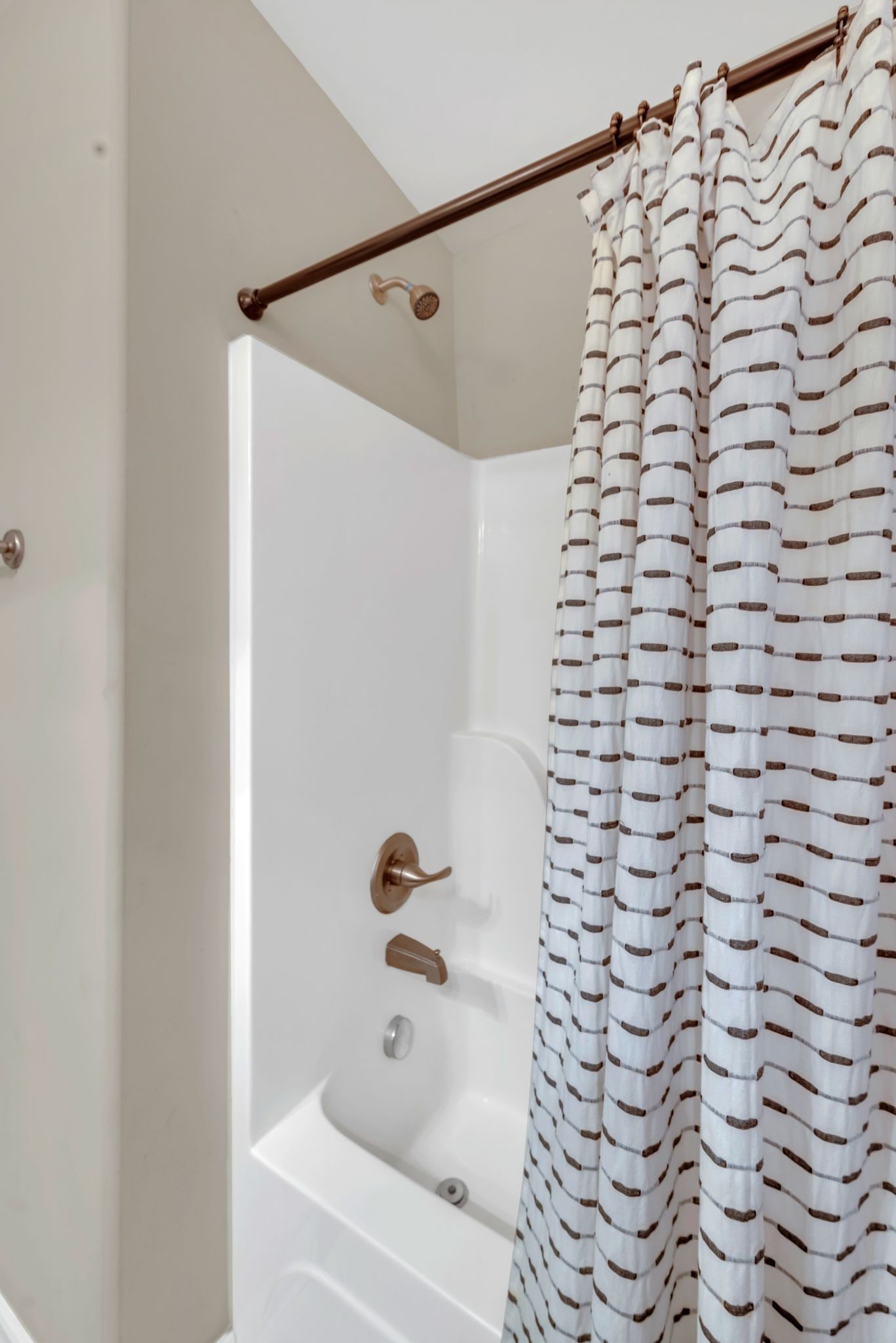 127 Cobblestone Place Dr