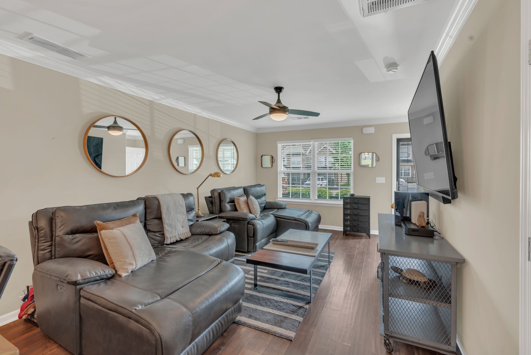 127 Cobblestone Place Dr