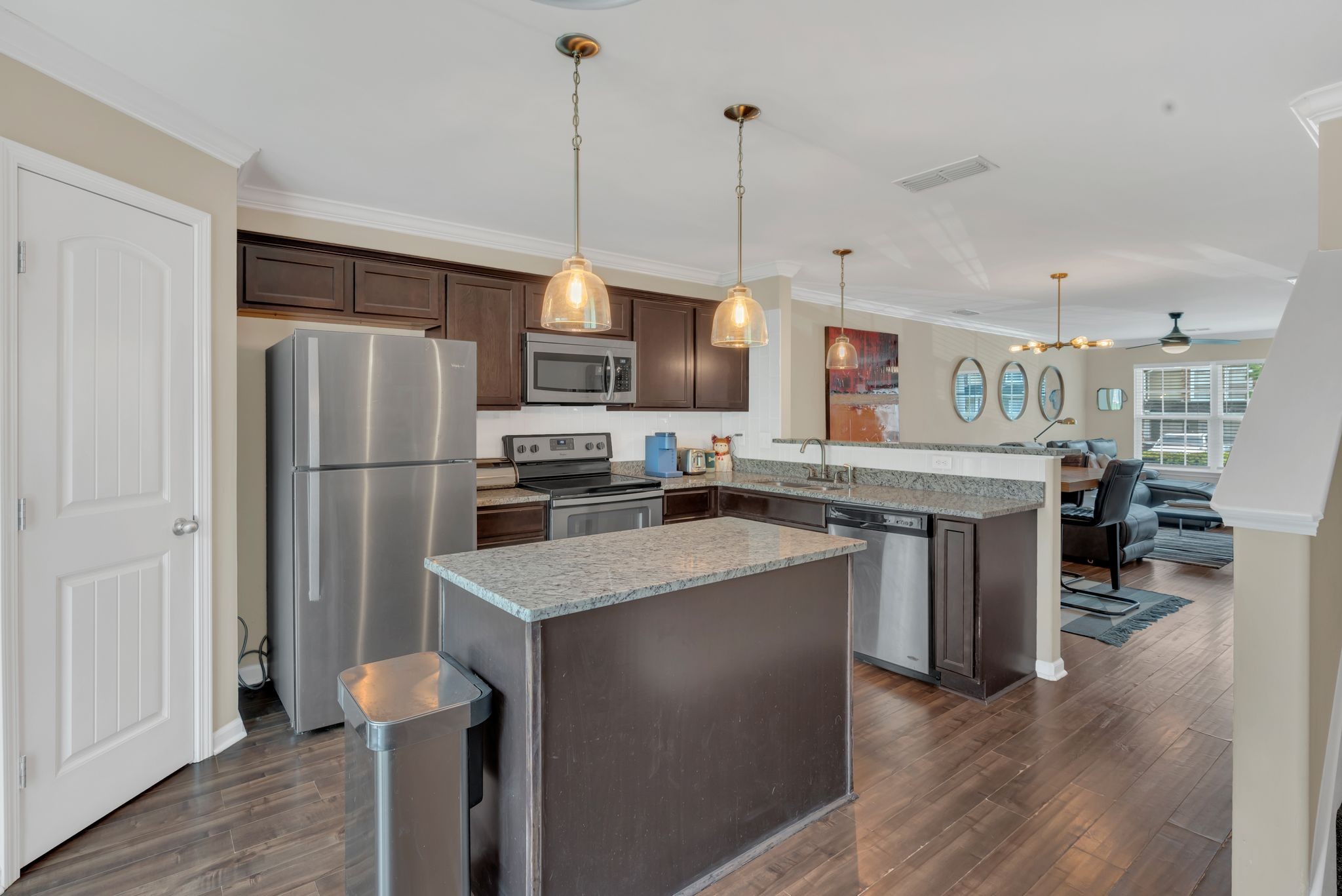 127 Cobblestone Place Dr