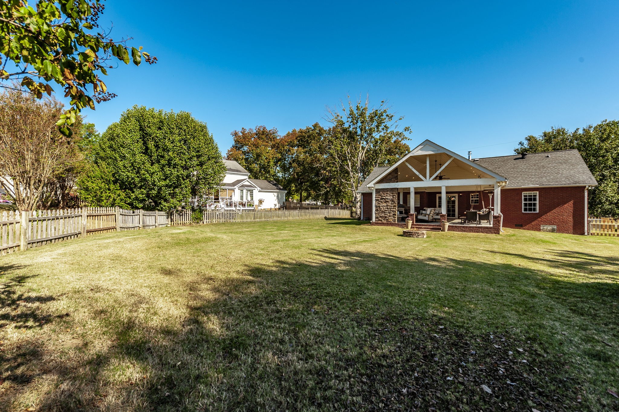 123 Audubon Ln