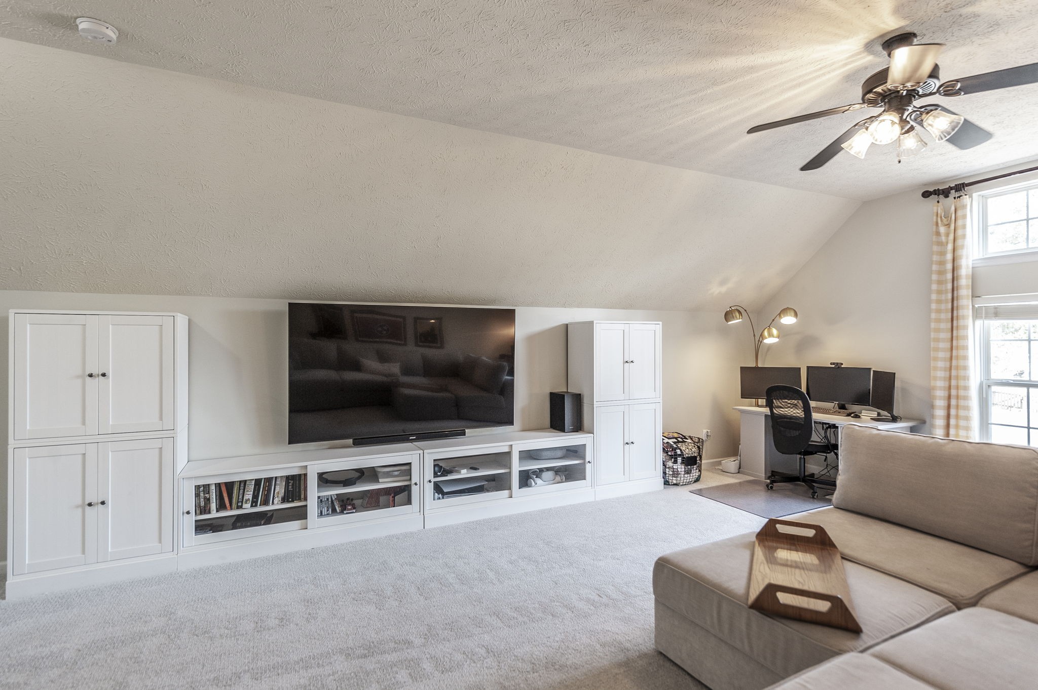 123 Audubon Ln