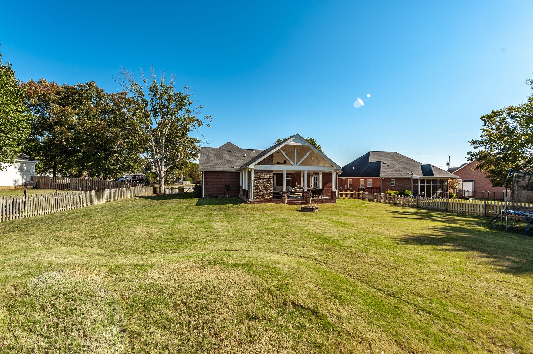 123 Audubon Ln