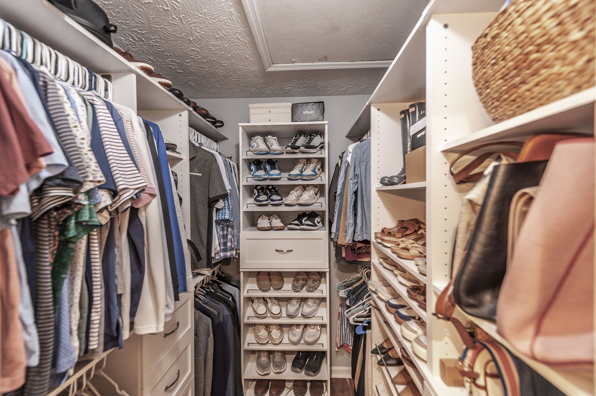 123 Audubon Ln