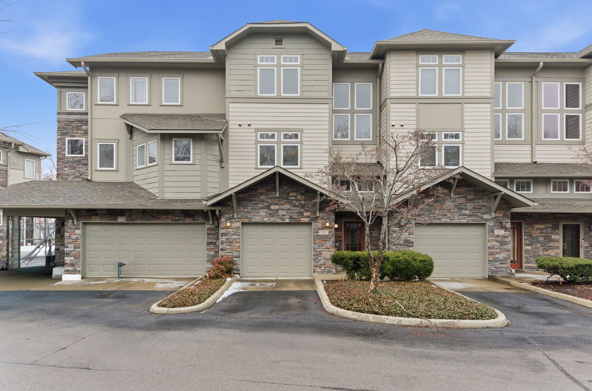 320 Old Hickory Blvd Unit: 703