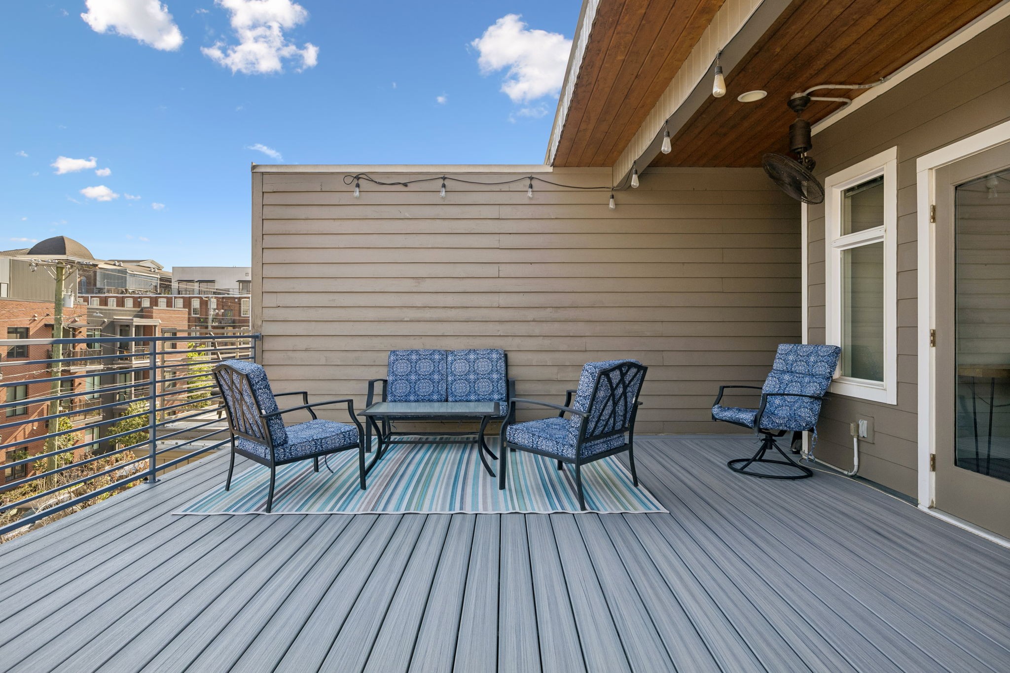 606 Hume St Unit: A