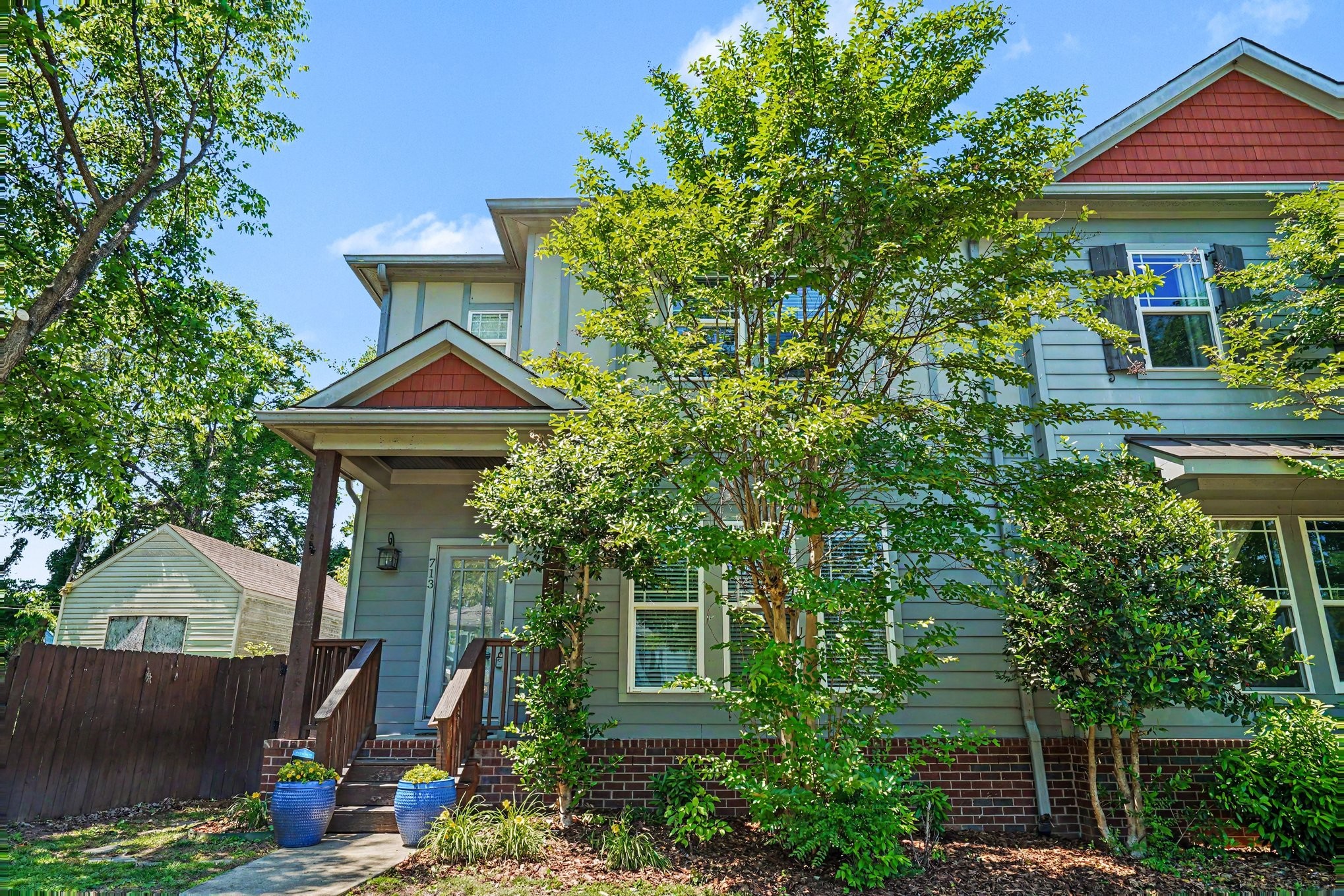 713 Groves Park Rd