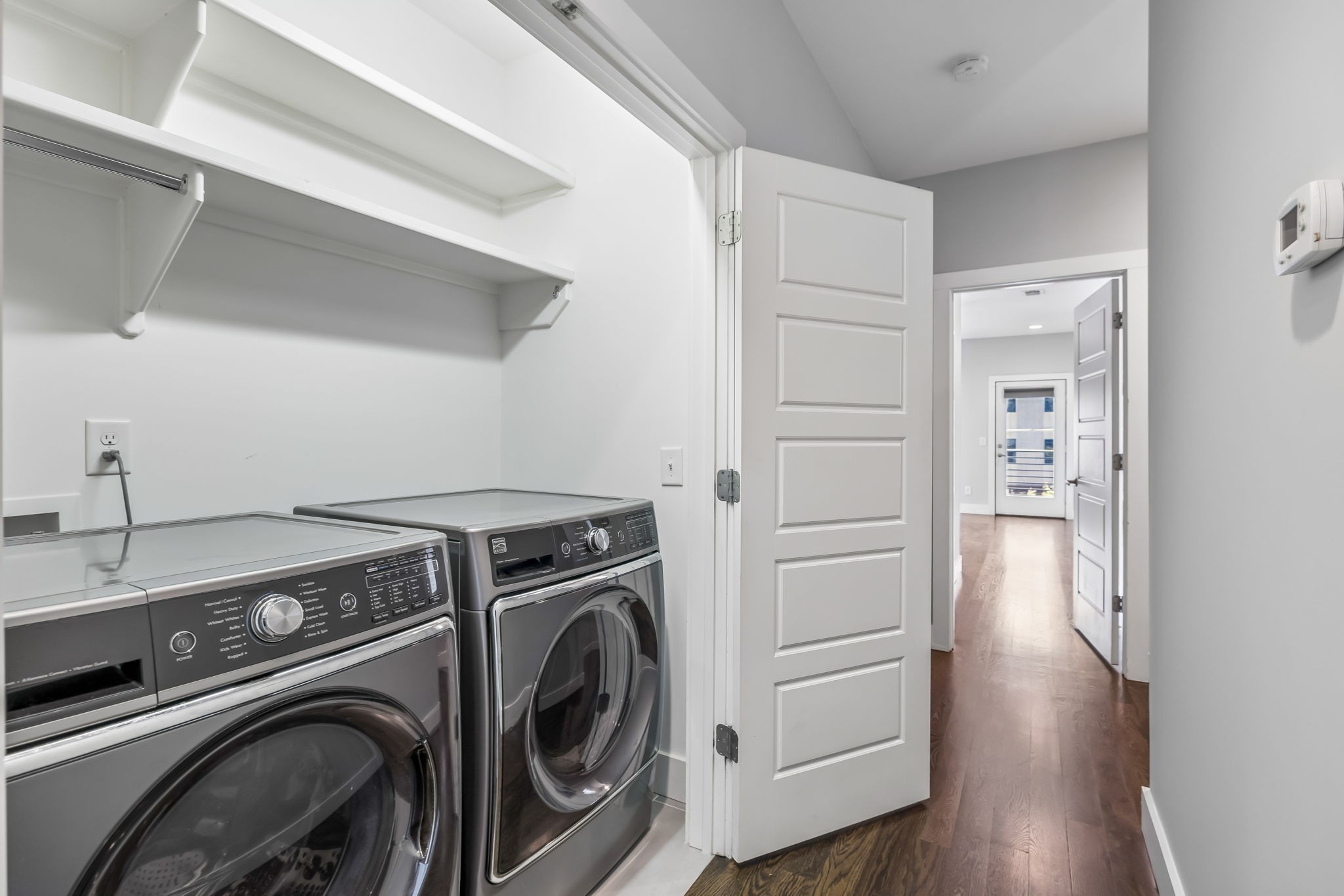 606 Hume St Unit: A