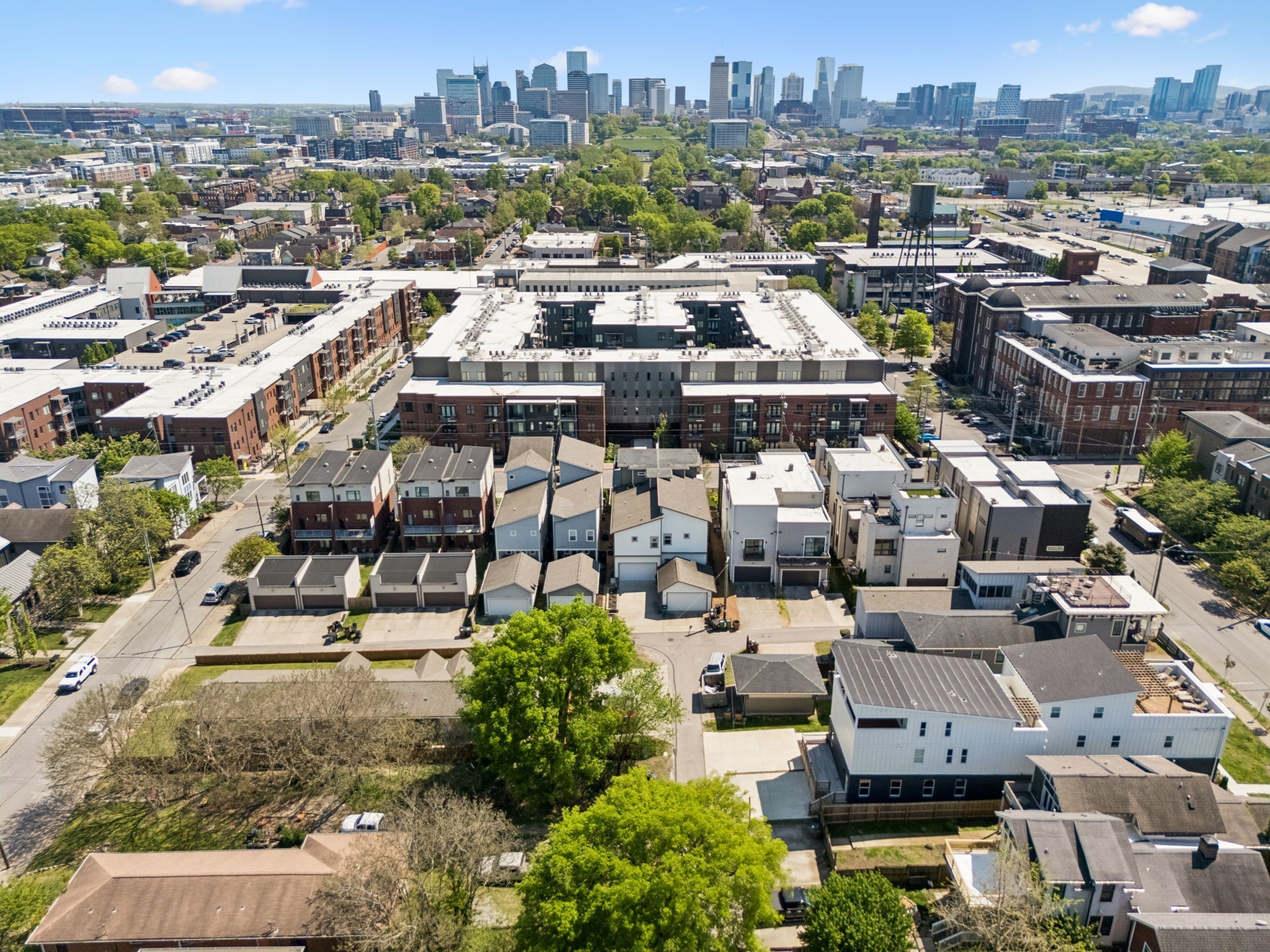 606 Hume St Unit: A
