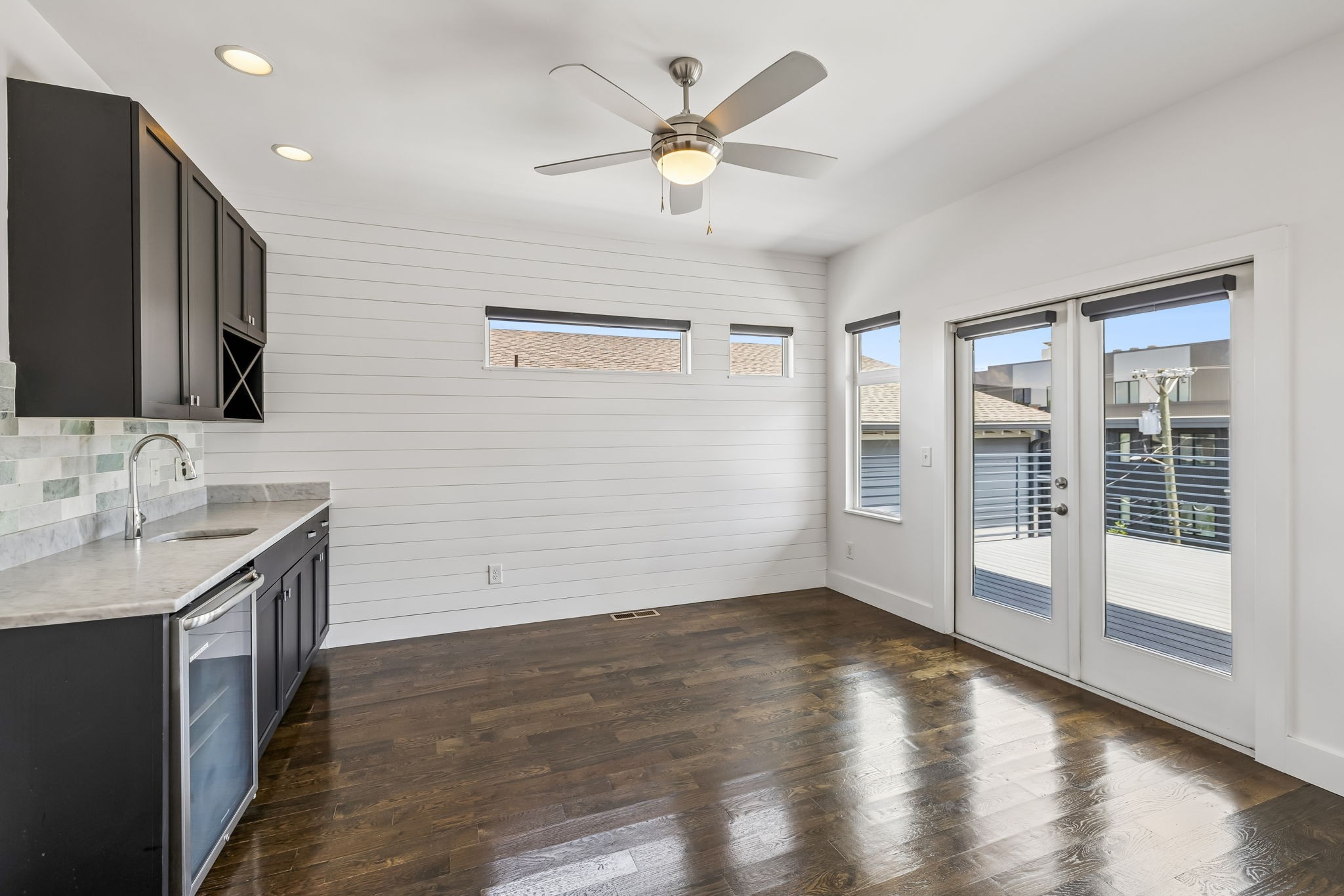606 Hume St Unit: A