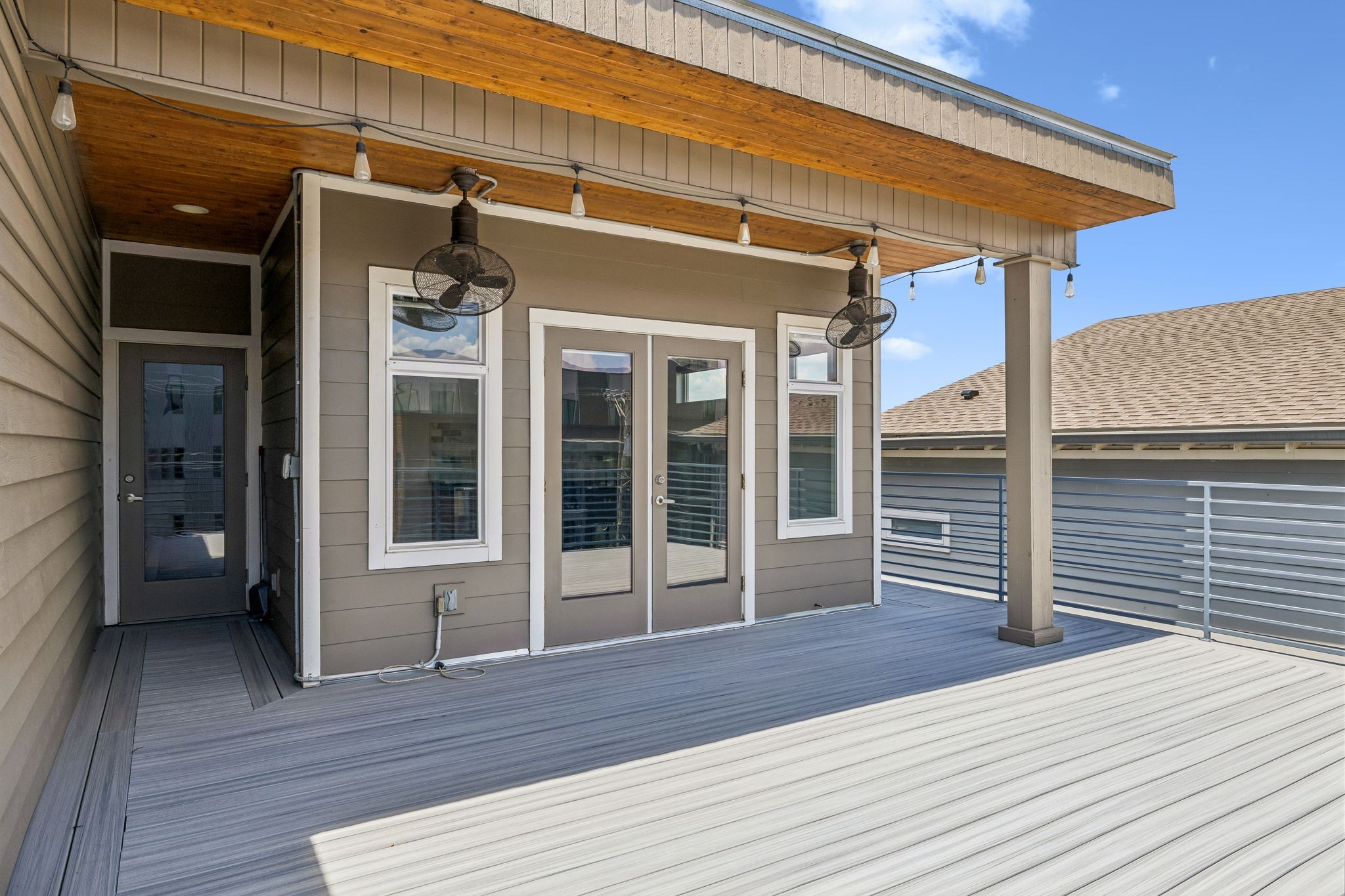 606 Hume St Unit: A