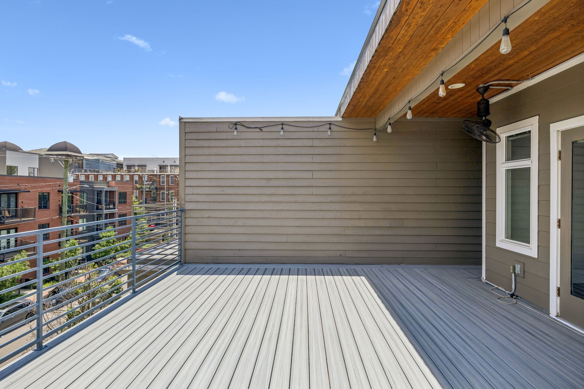 606 Hume St Unit: A
