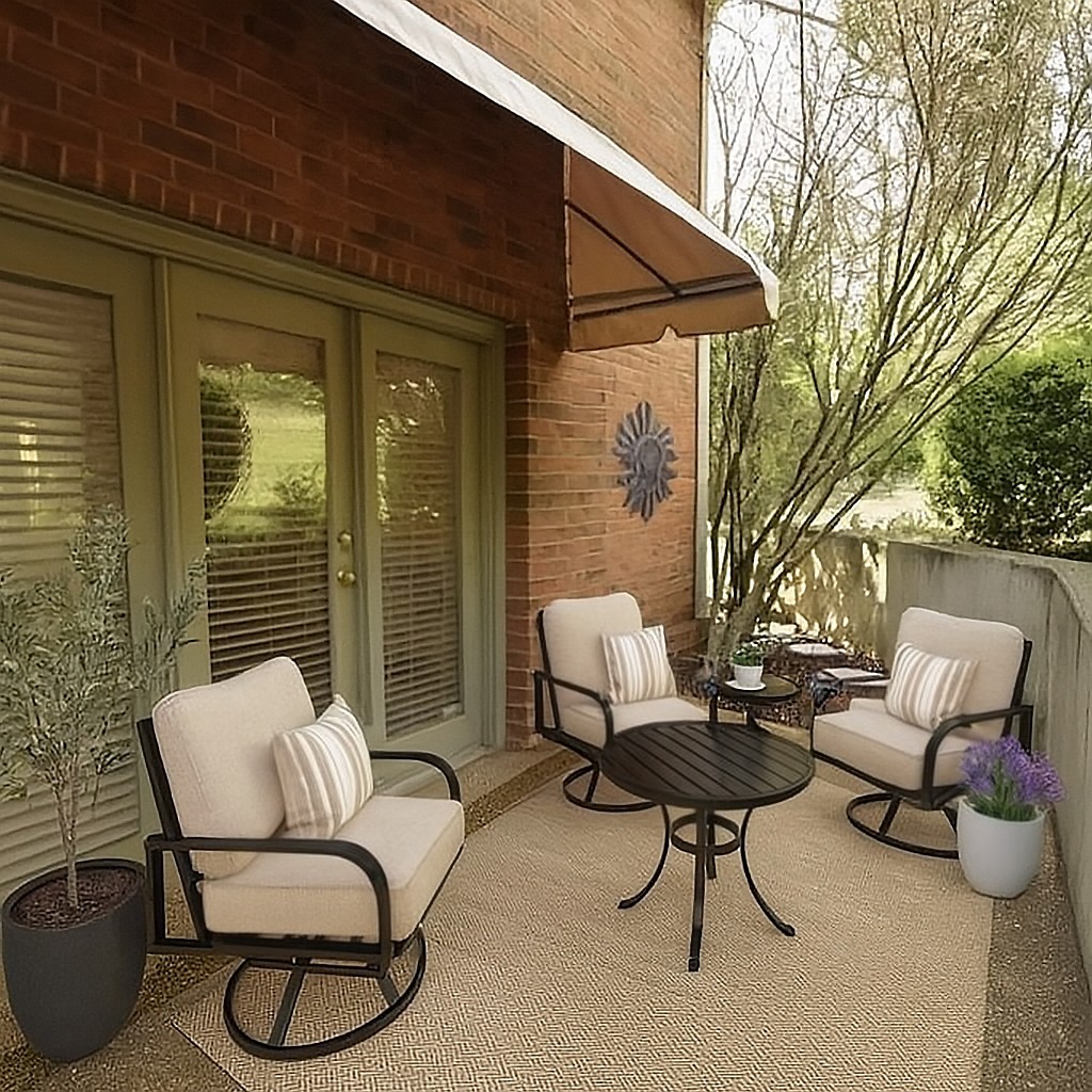 252 Westchase Dr