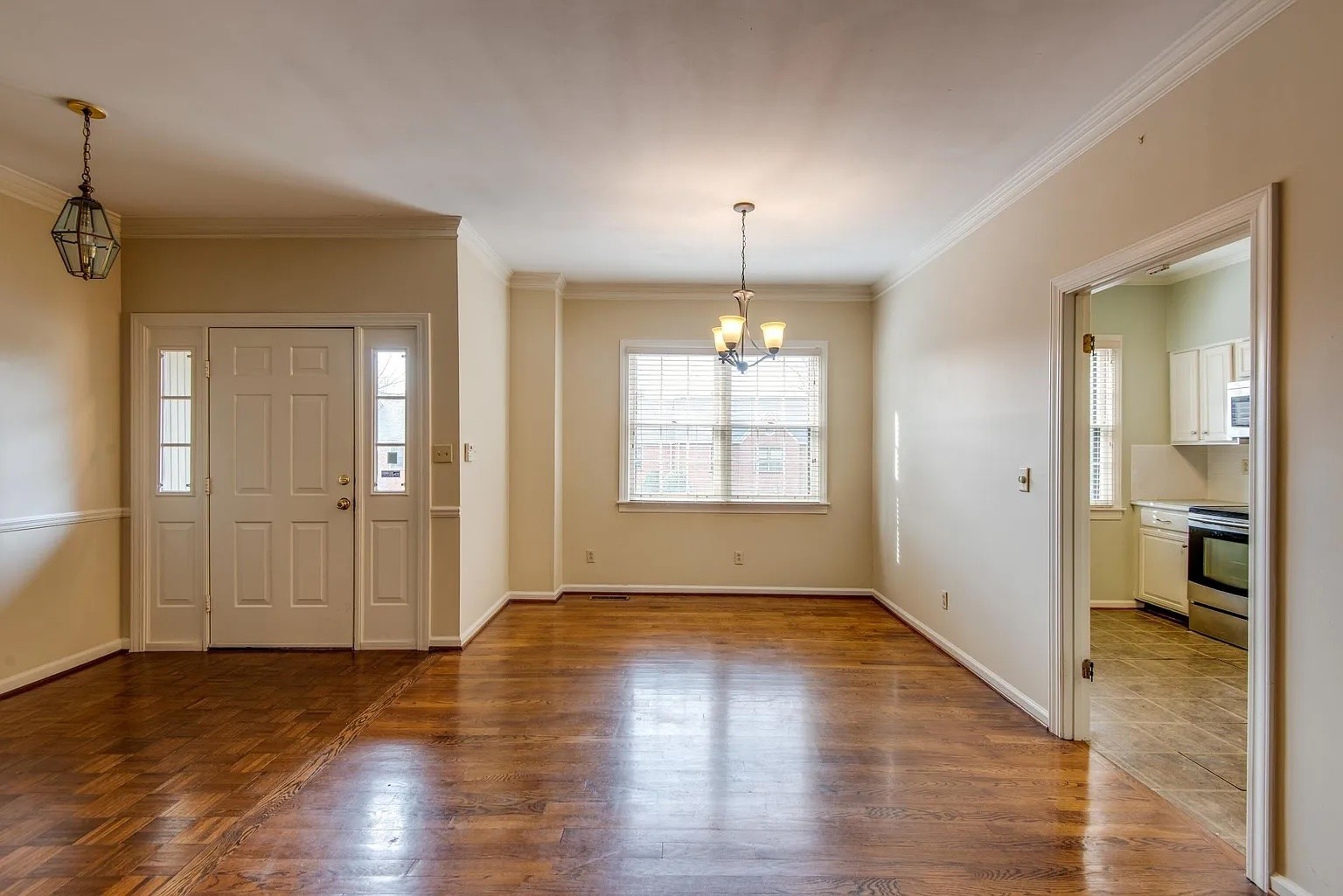 252 Westchase Dr