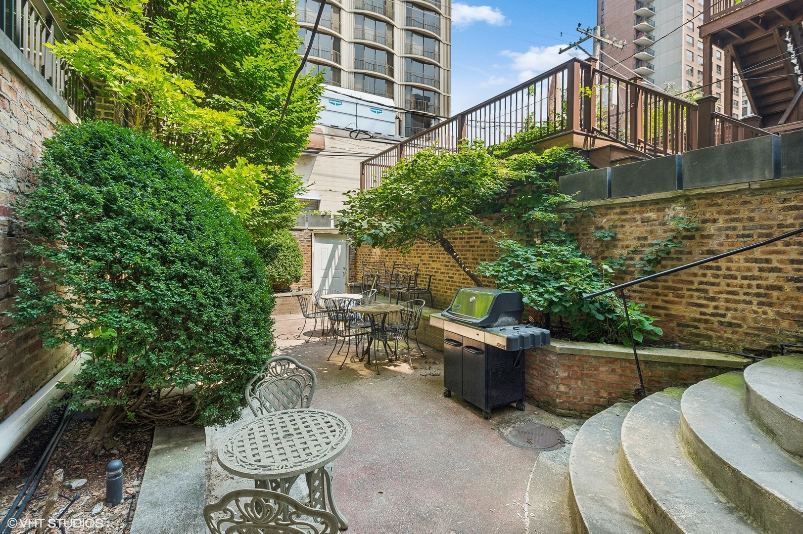 1443 N Dearborn Parkway