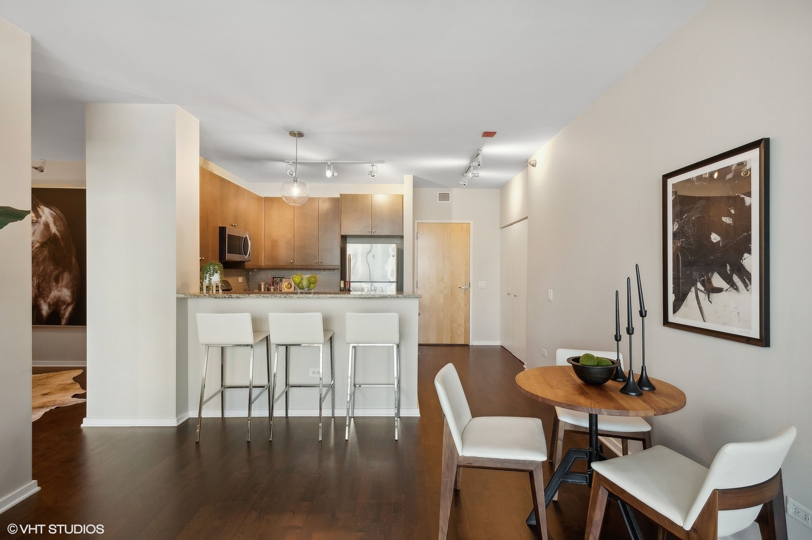 125 S GREEN Street Unit: 804A