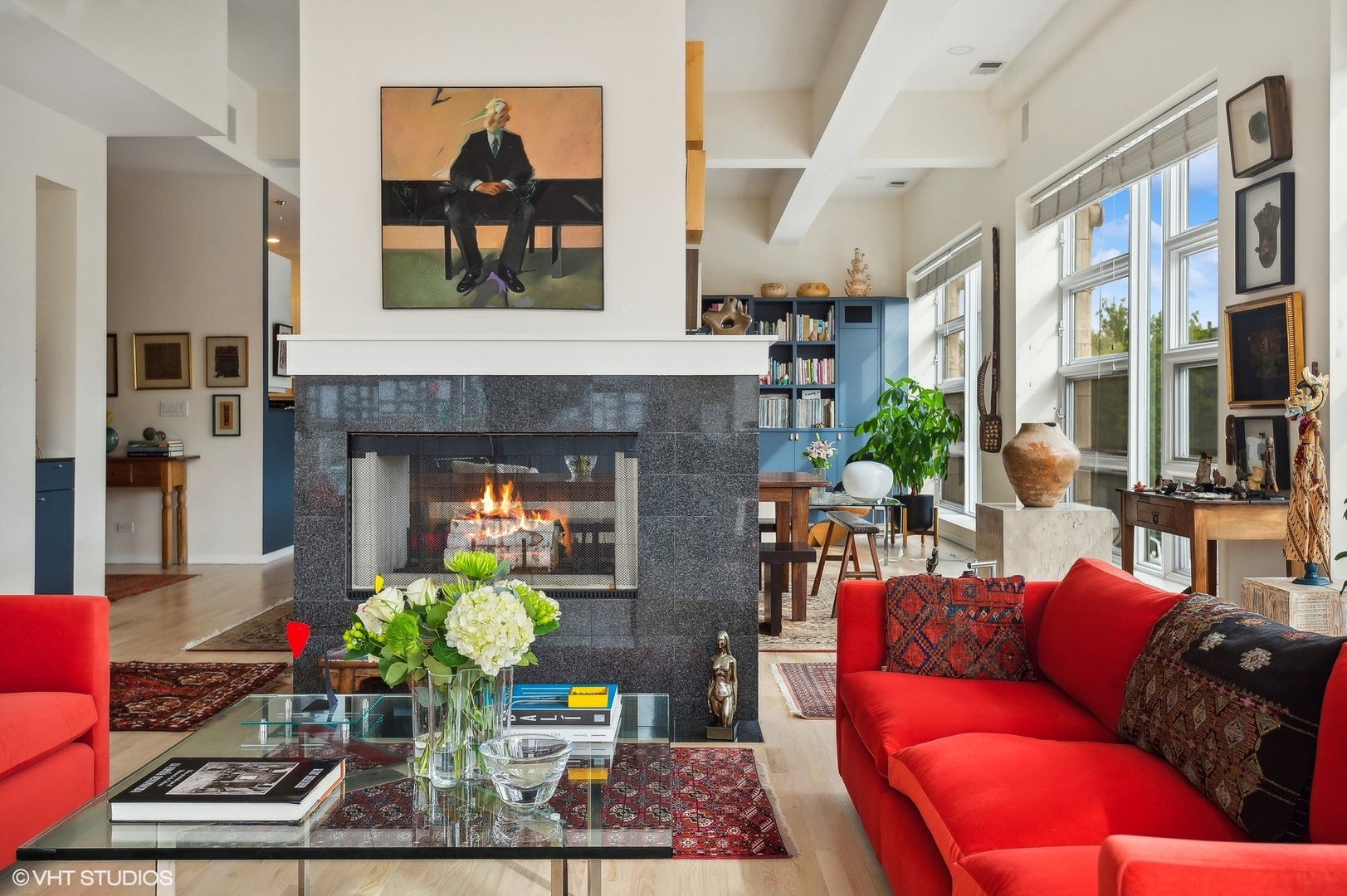 3105 N Greenview Avenue