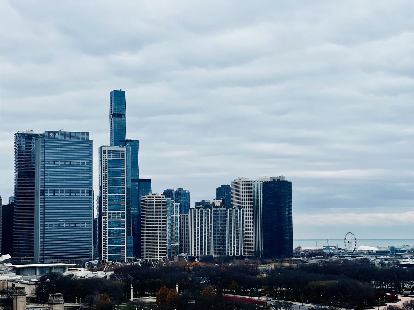 888 S Michigan Avenue Unit: 402