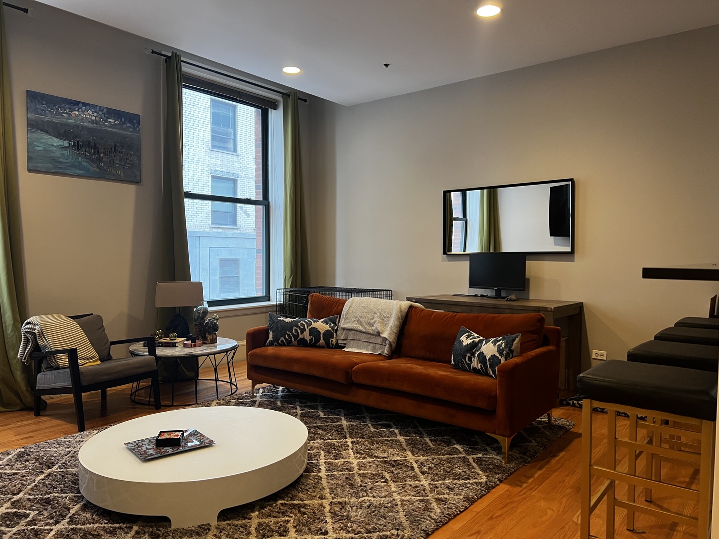 888 S Michigan Avenue Unit: 402