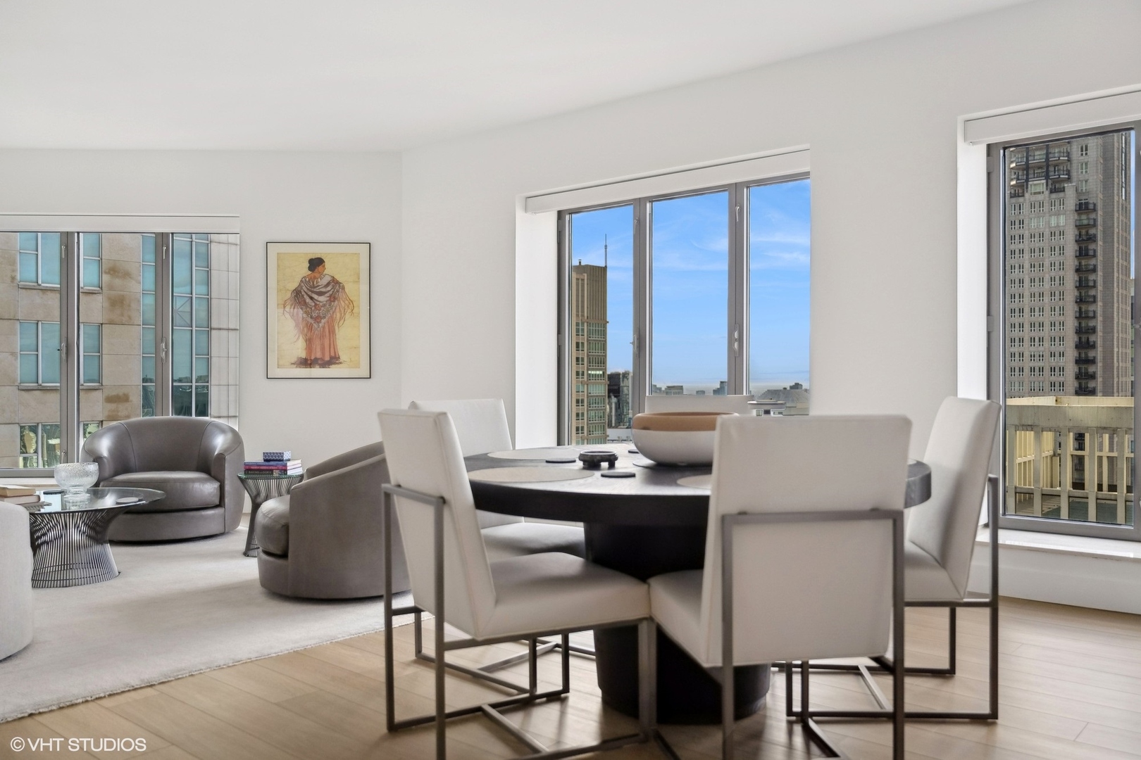 950 N Michigan Avenue Unit: 3404