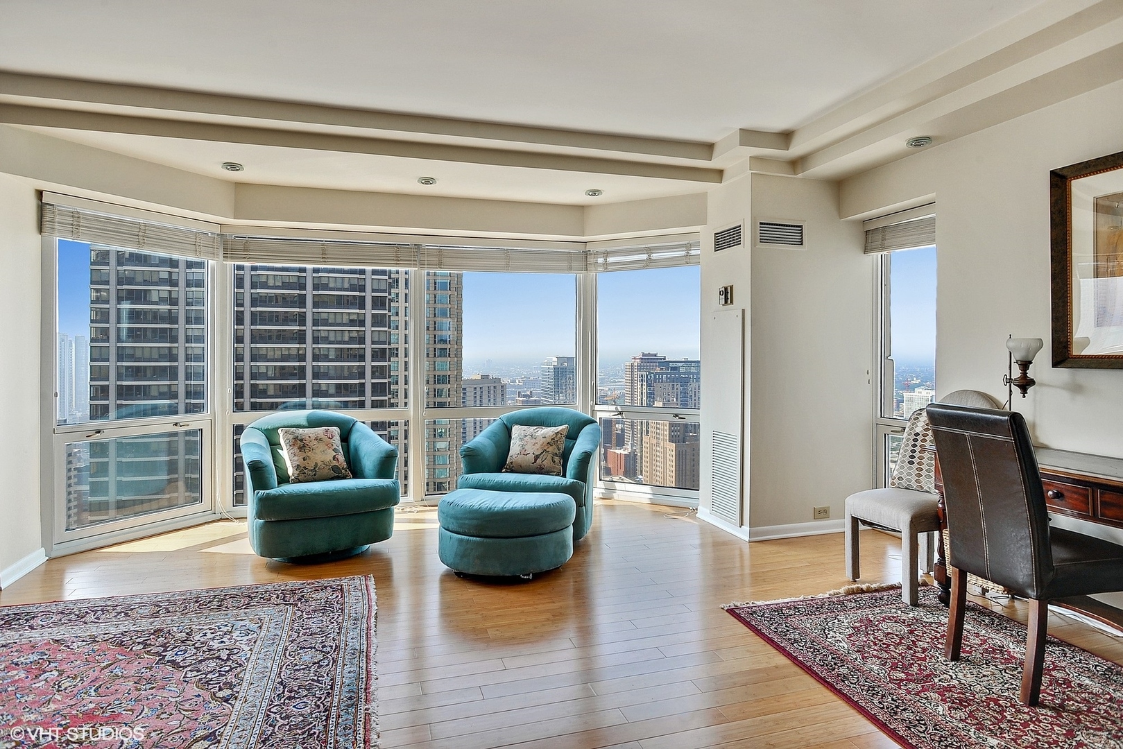 100 E HURON Street Unit: 2701