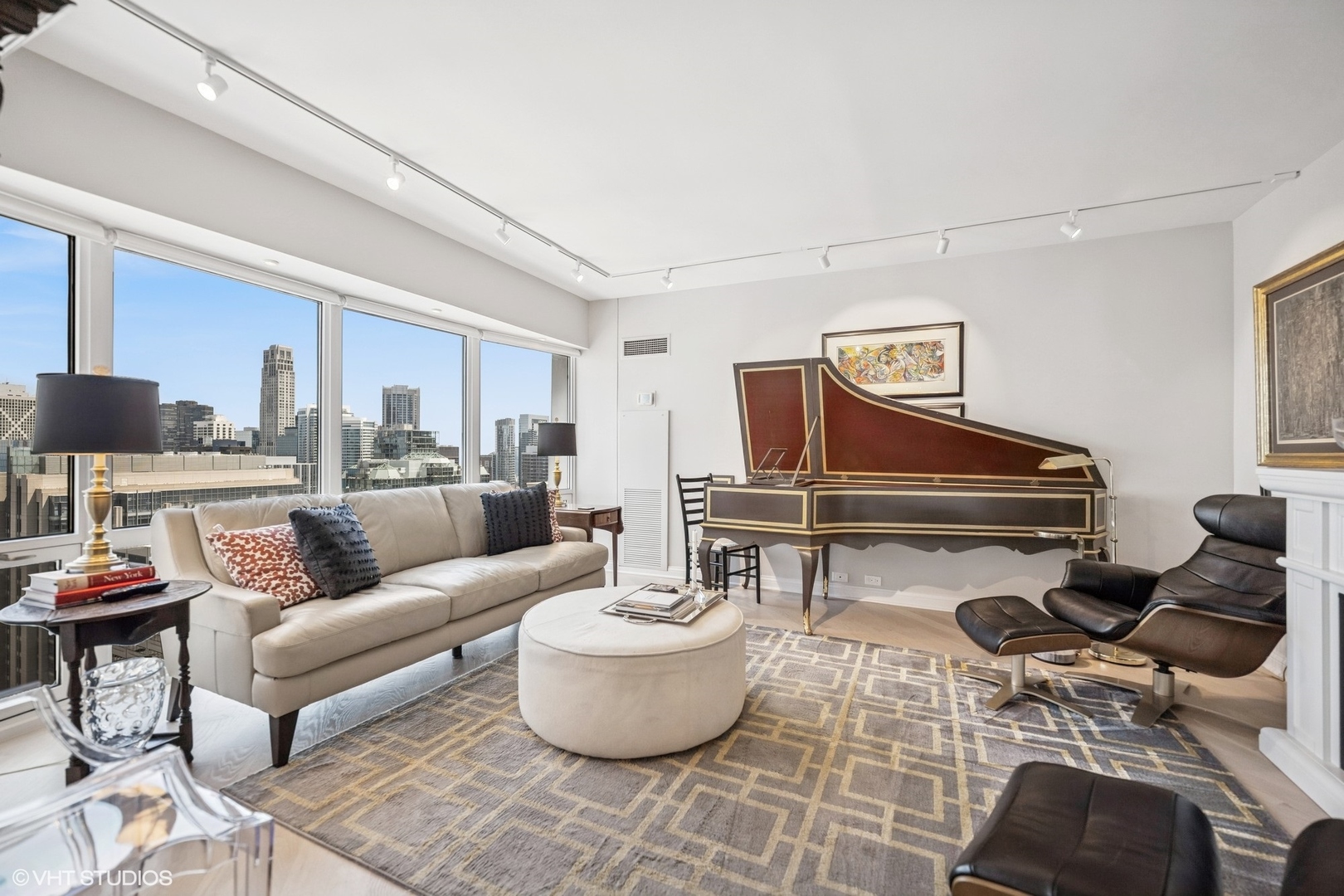 100 E Huron Street Unit: 3104