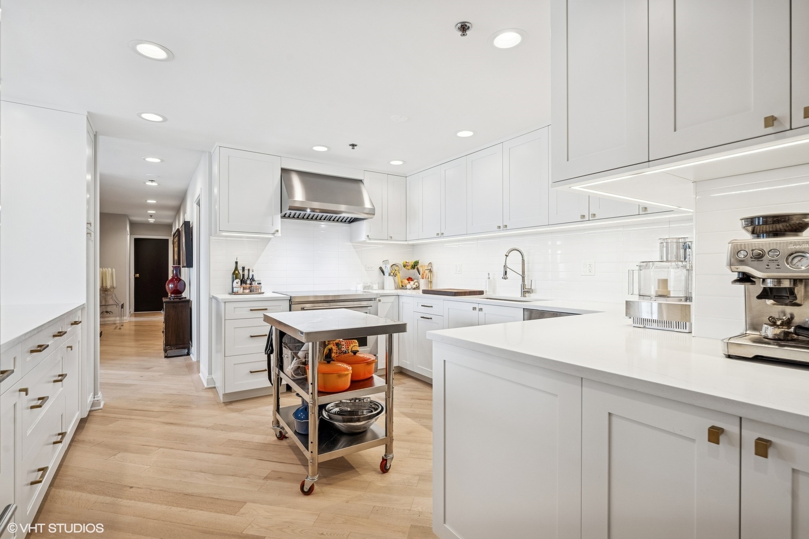 100 E Huron Street Unit: 3104