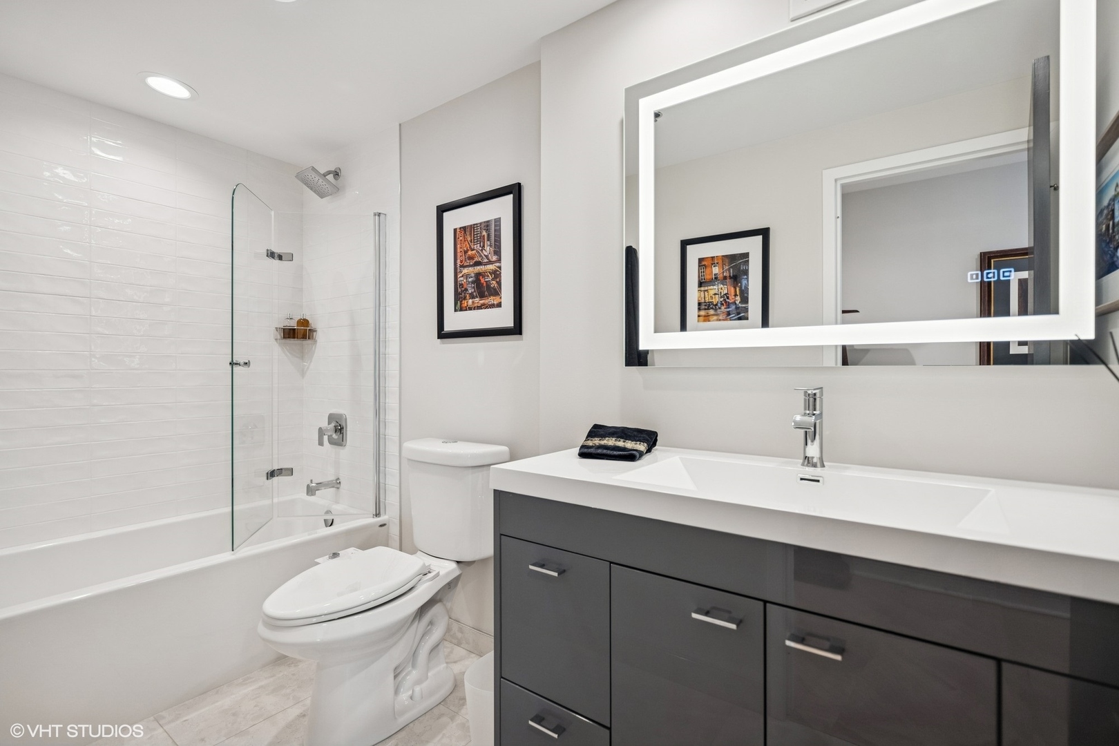 100 E Huron Street Unit: 3104