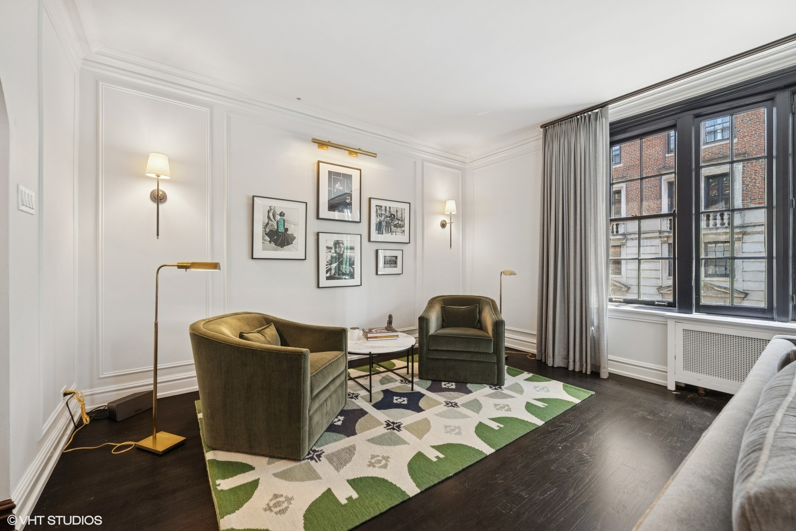 40 W Schiller Street Unit: A2